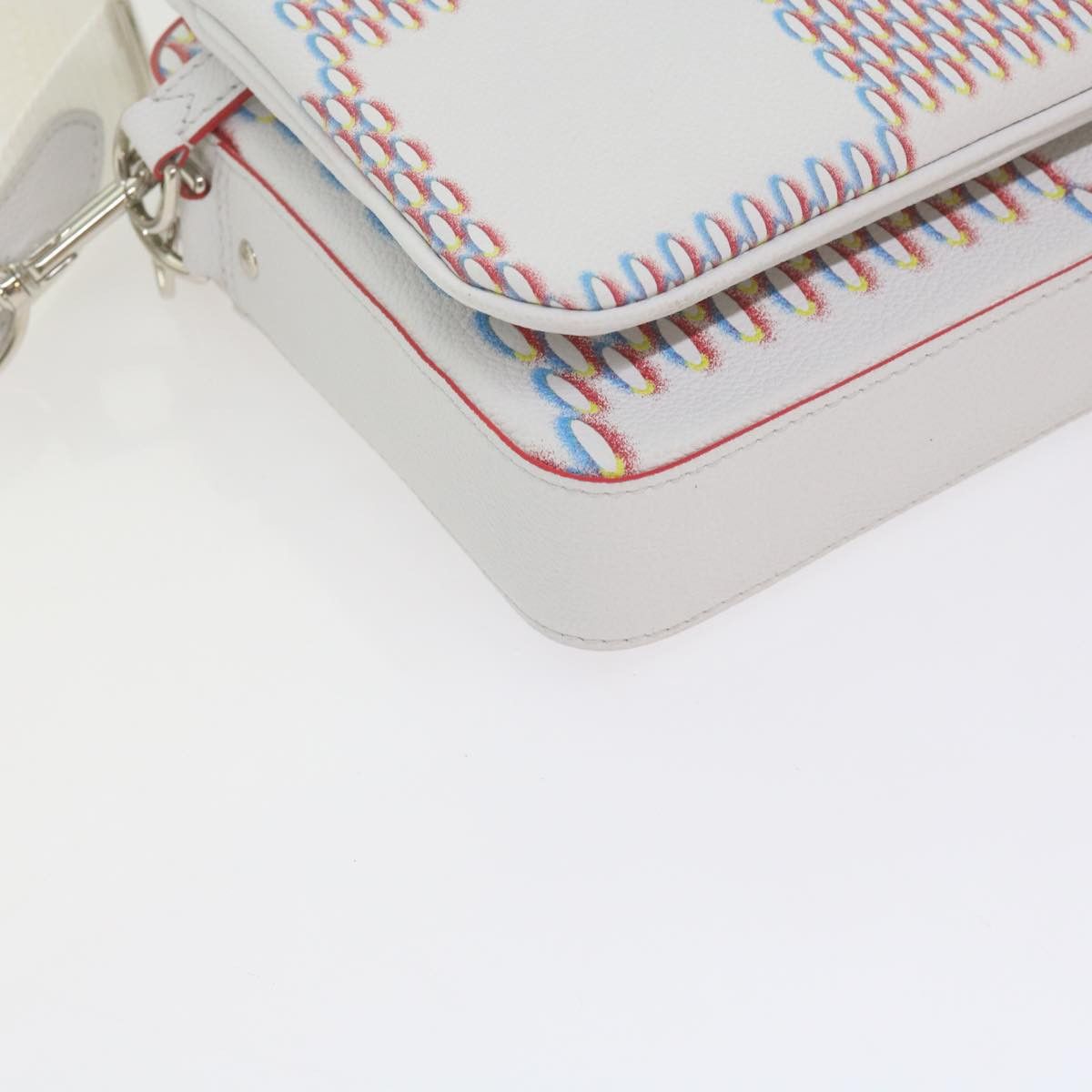 Louis Vuitton LOUIS VUITTON Damier Giant Spray Trio Messenger Bag White Size ONE SIZE - 14 Thumbnail