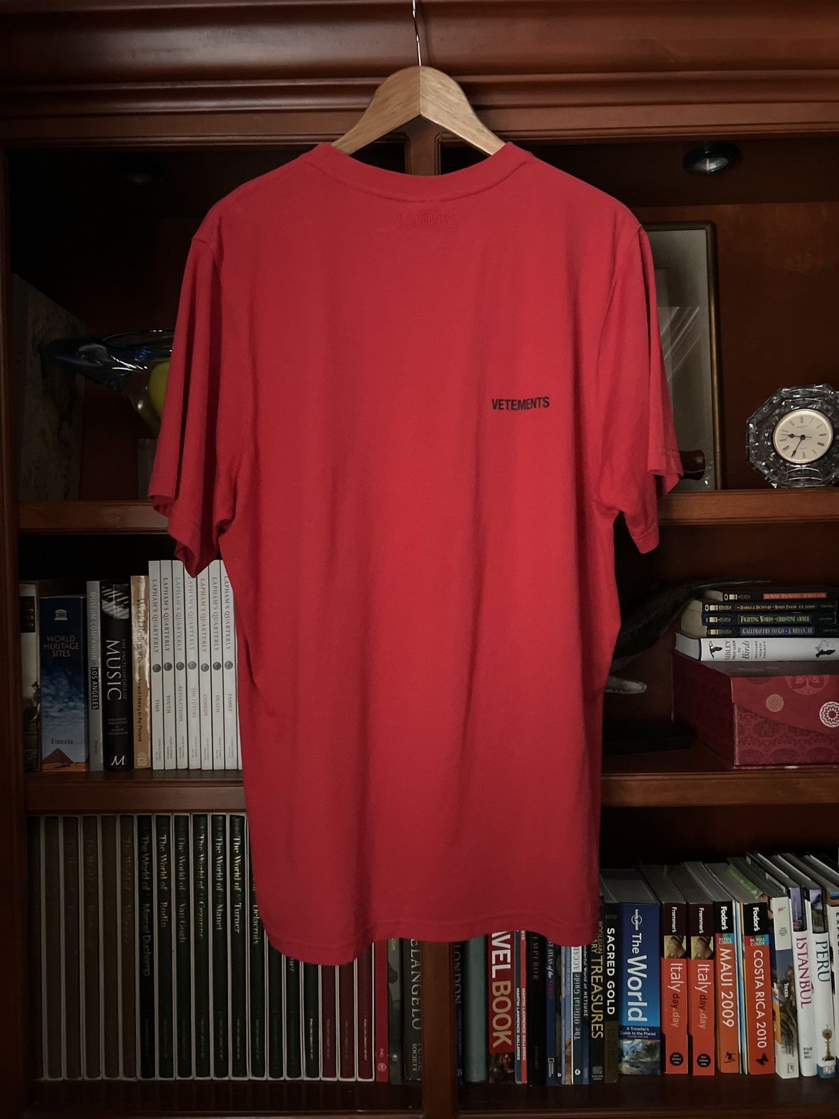 Vetements Vetements logo tee Size US XL / EU 56 / 4 - 2 Thumbnail