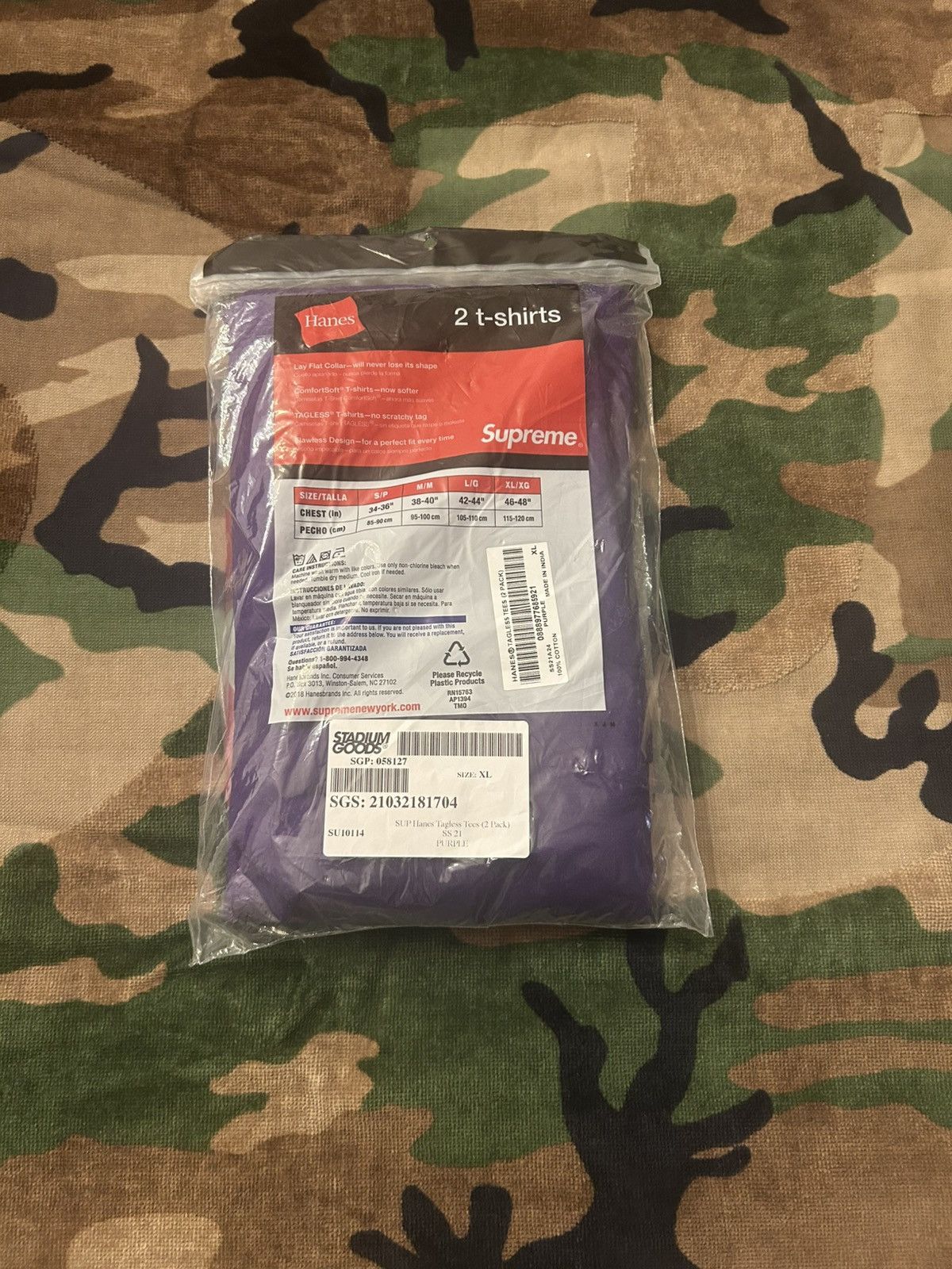 Hanes × Supreme Supreme Hanes Tagless Tees 2 pack Purple XL SS21 Size US XL / EU 56 / 4 - 2 Thumbnail