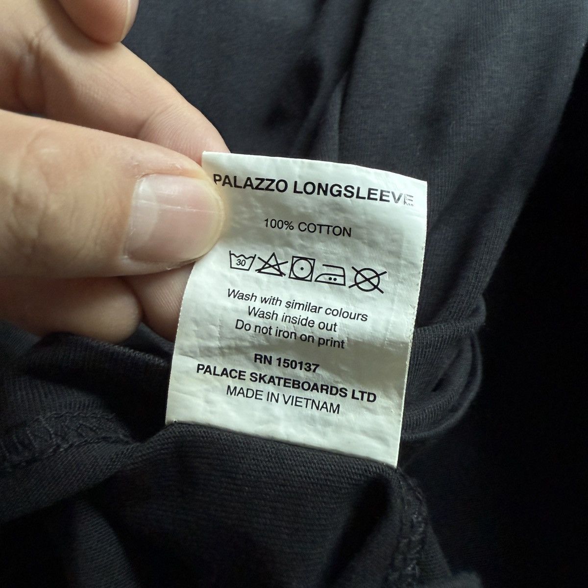 Palace (L) Palace Palazzo L/S Tee Size US L / EU 52-54 / 3 - 6 Thumbnail