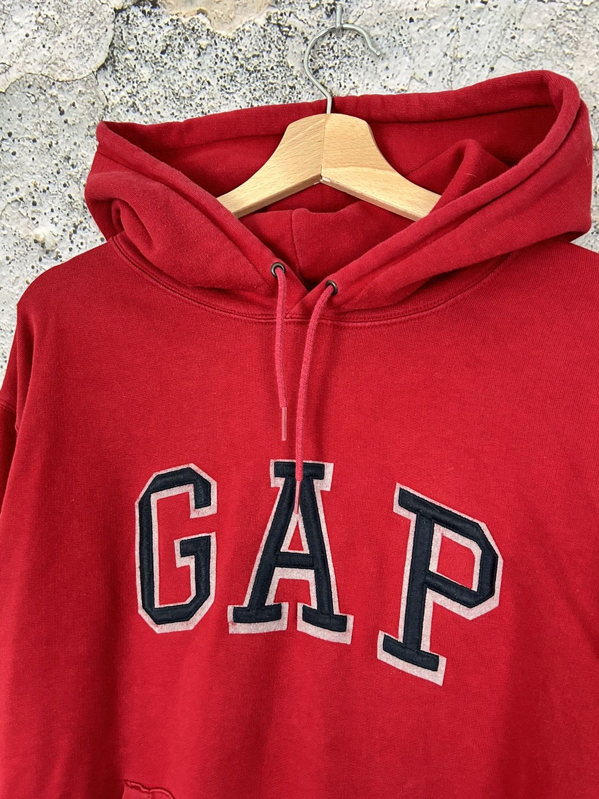 Gap GAP Red Spellout Hoodie Sweatshirt Logo Streetwear Size US M / EU 48-50 / 2 - 3 Thumbnail