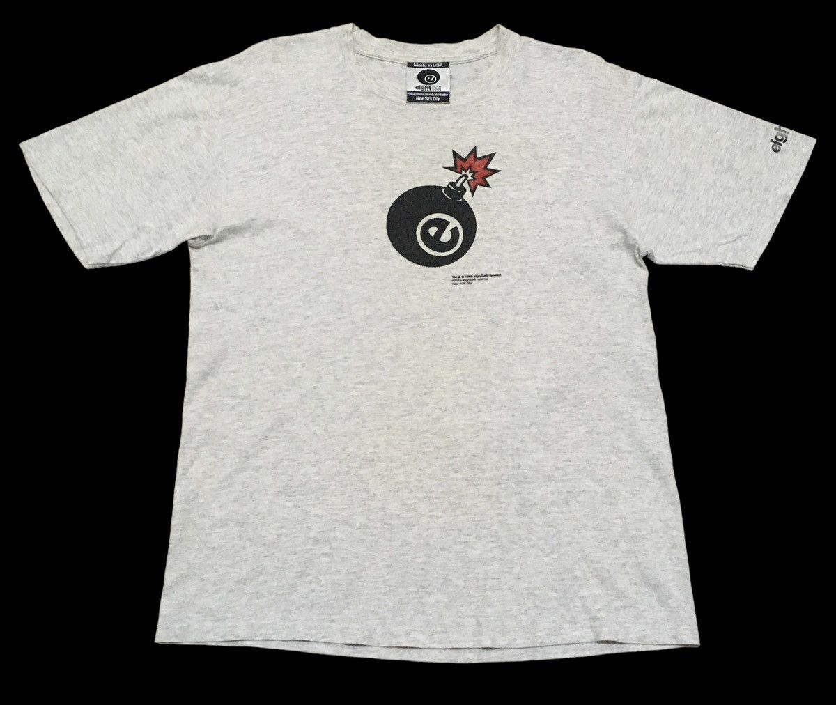Rap Tees Rare Design Vintage Eightball Records New York T-shirt 1995s Size US M / EU 48-50 / 2 - 1 Thumbnail