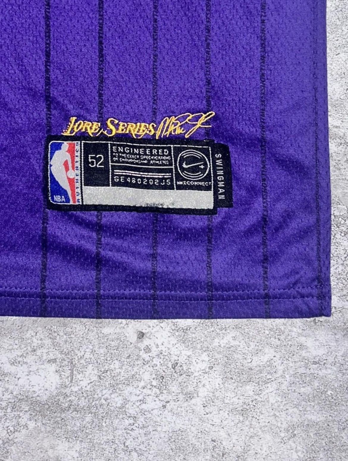 NBA × Nike × Vintage Nike NBA Swingman Lakers Lebron James Jersey SIZE 52 Size US XL / EU 56 / 4 - 5 Thumbnail