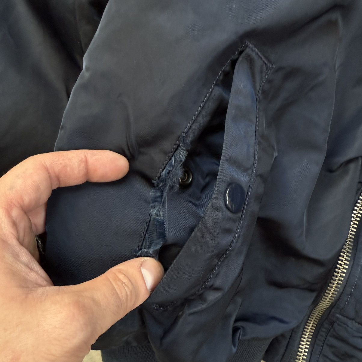 Alpha Industries Alpha Industries Navy Hylon Bomber Jacket With Hood Size US XXL / EU 58 / 5 - 10 Thumbnail