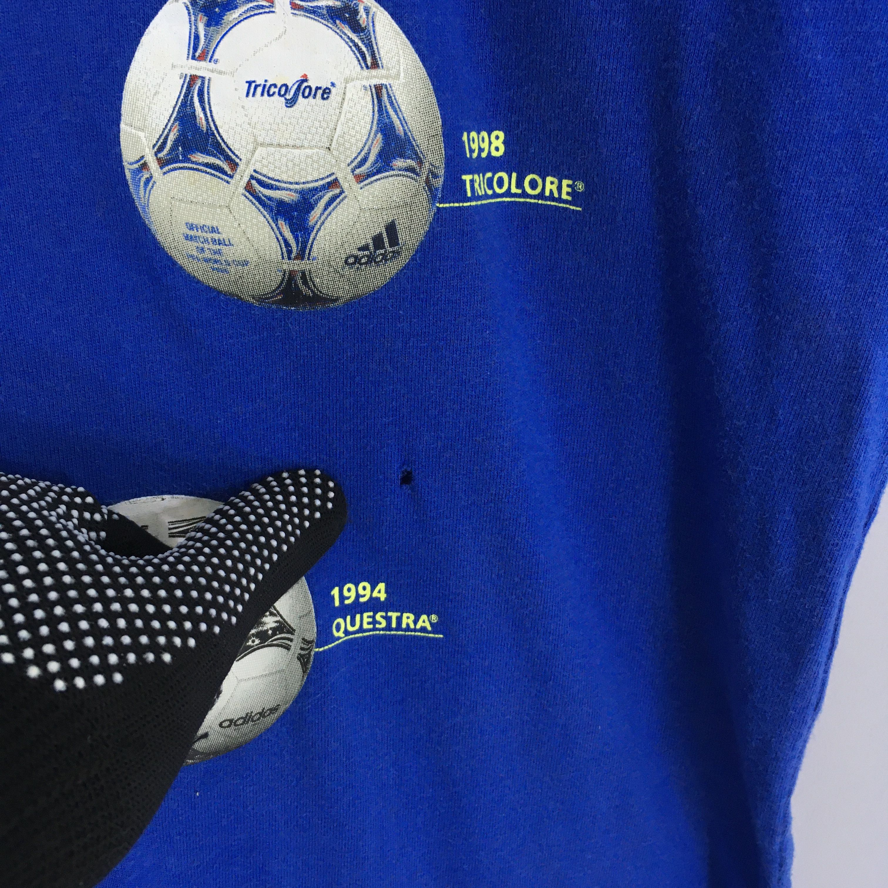 Adidas × Vintage Vintage Y2K Adidas Japan Soccer T Shirt Large Size US L / EU 52-54 / 3 - 4 Thumbnail