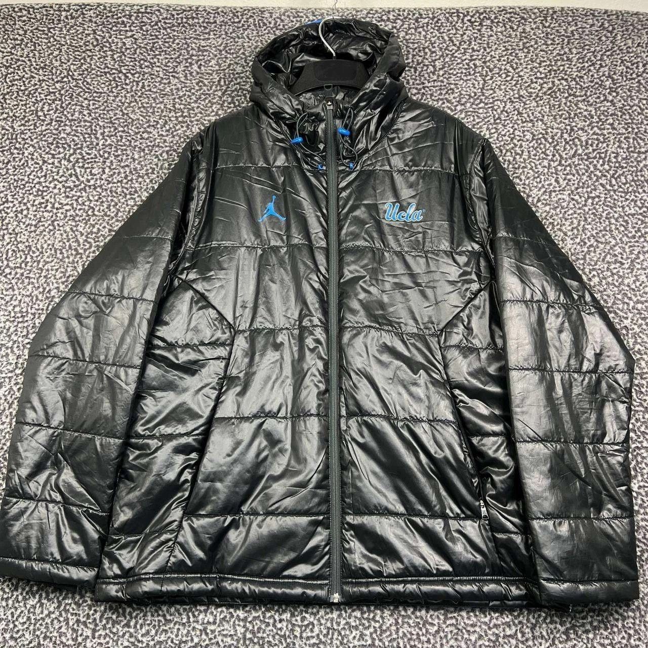 Jordan Brand Air Jordan x UCLA Bruins Puffer Jacket Men Hooded Full Zip L Size US L / EU 52-54 / 3 - 1 Thumbnail