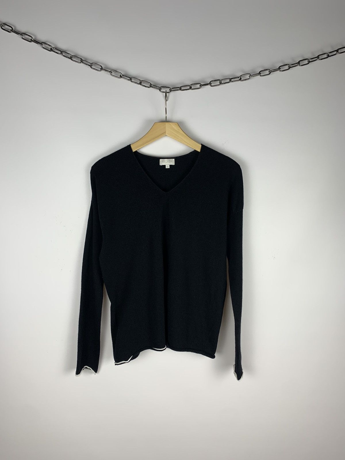 Escada Sport Escada Sport Womens Wool Sweater Jumper Size S Black V-Neck Size S / US 4 / IT 40 - 7 Thumbnail