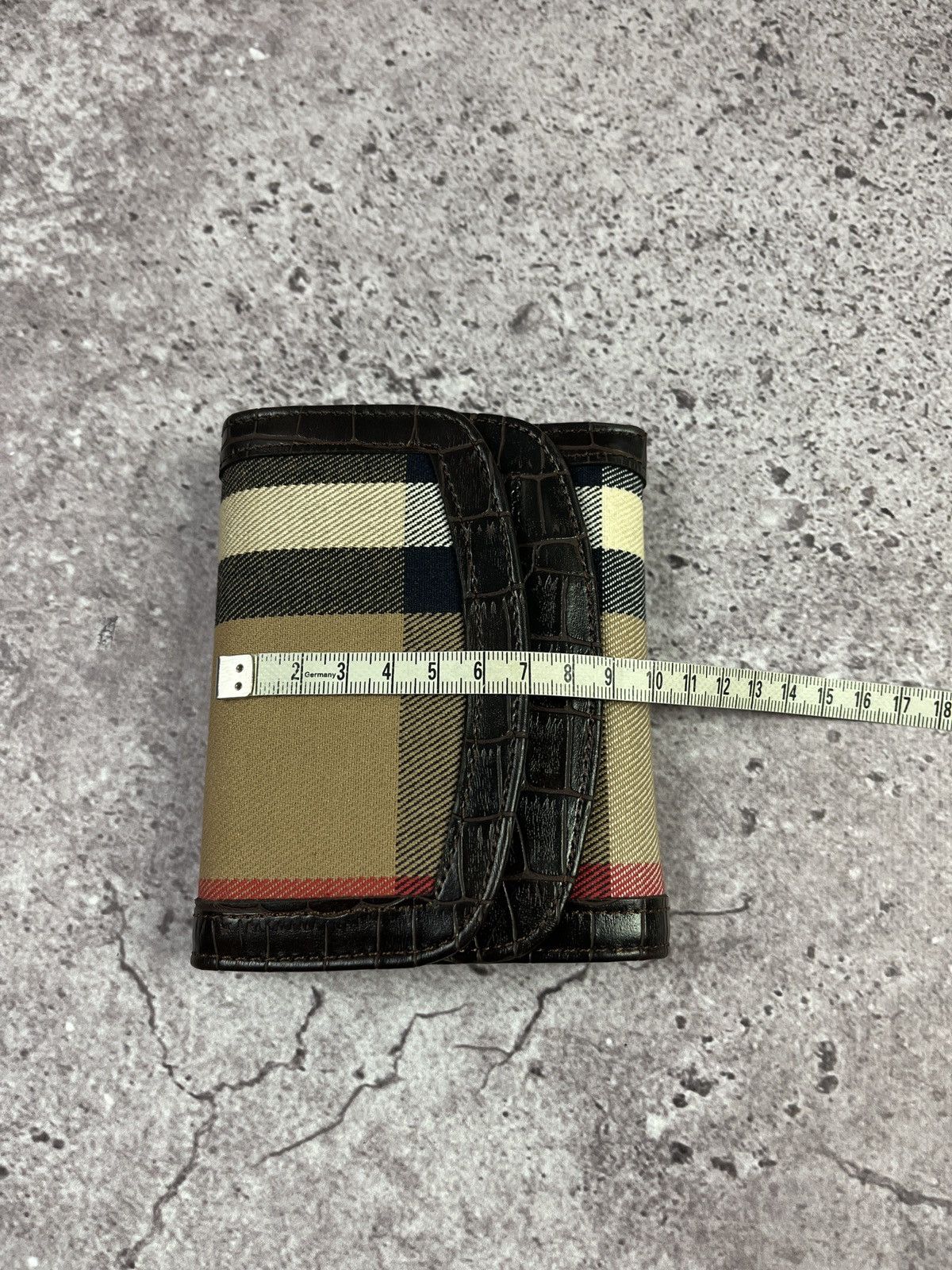 Burberry Nova Check Trifold Wallet Brown Croc Embossed Leather Size ONE SIZE - 15 Thumbnail