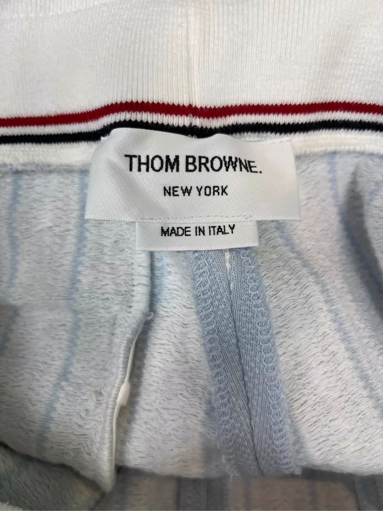 Thom Browne Thom Browne Blue and white striped pull-on shorts Size 26" / US 2 / IT 38 - 2 Thumbnail