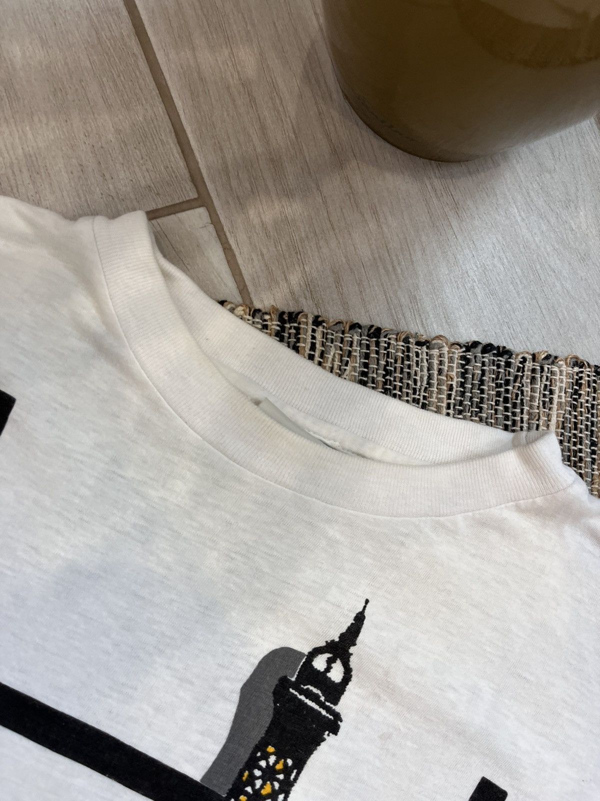 Other Rare Vintage Paris France Alma Mater Tshirt Eiffel Tower 80s Size US L / EU 52-54 / 3 - 10 Thumbnail