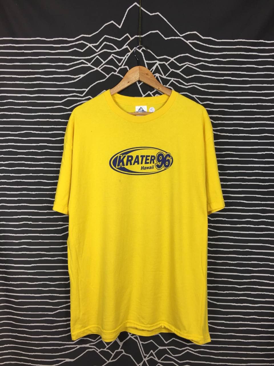 Vintage Vtg Y2K Krater 96 Hawaii Radio Station Graphic Logo Tee Size US XL / EU 56 / 4 - 1 Thumbnail