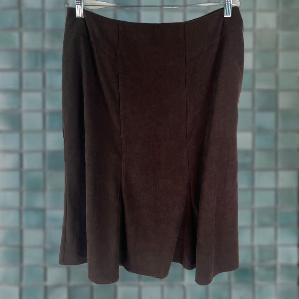 Velour VINTAGE Briggs New York Womens Skirt Midi Velour Brown Size 14 Size 36" / US 14 / IT 50 - 1 Thumbnail