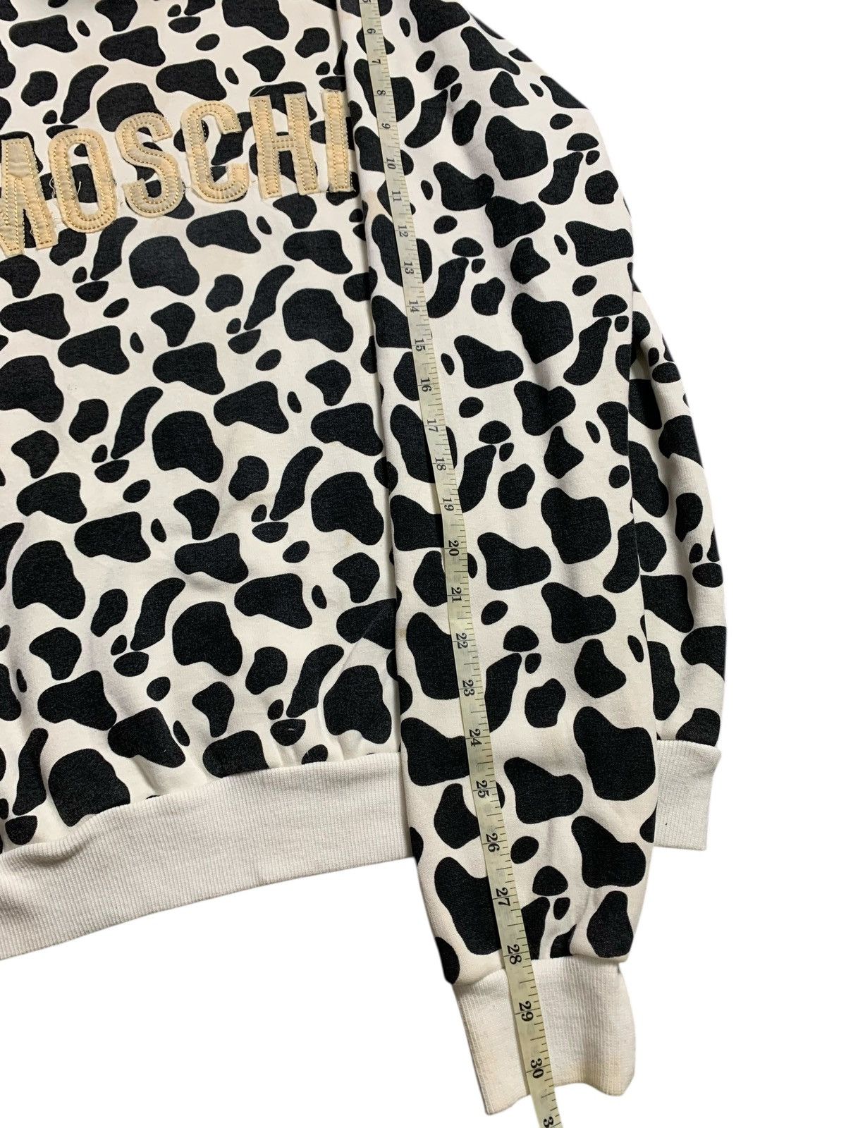 20471120 MOSCHINO COW FUR HOODIE IFSIX LGB HYSTERIC RAF SIMONS STYLE Size US M / EU 48-50 / 2 - 8 Thumbnail