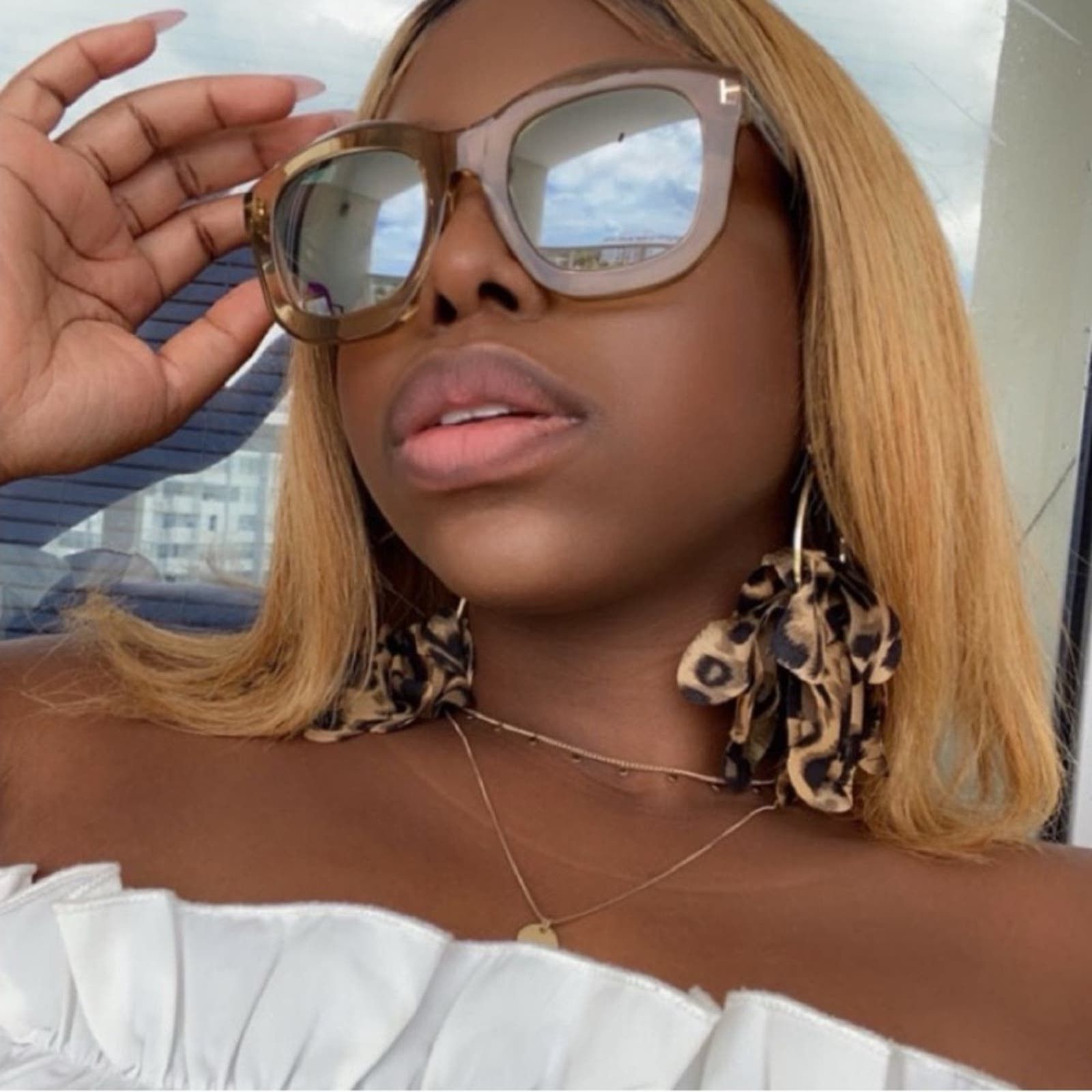 NEW TOM FORD Chantalle TF944 25T WOMEN SUNGLASSES Chantalle FT944/S 25T SELBY SUNGLASSES | TOM FORD Fashion main image 2