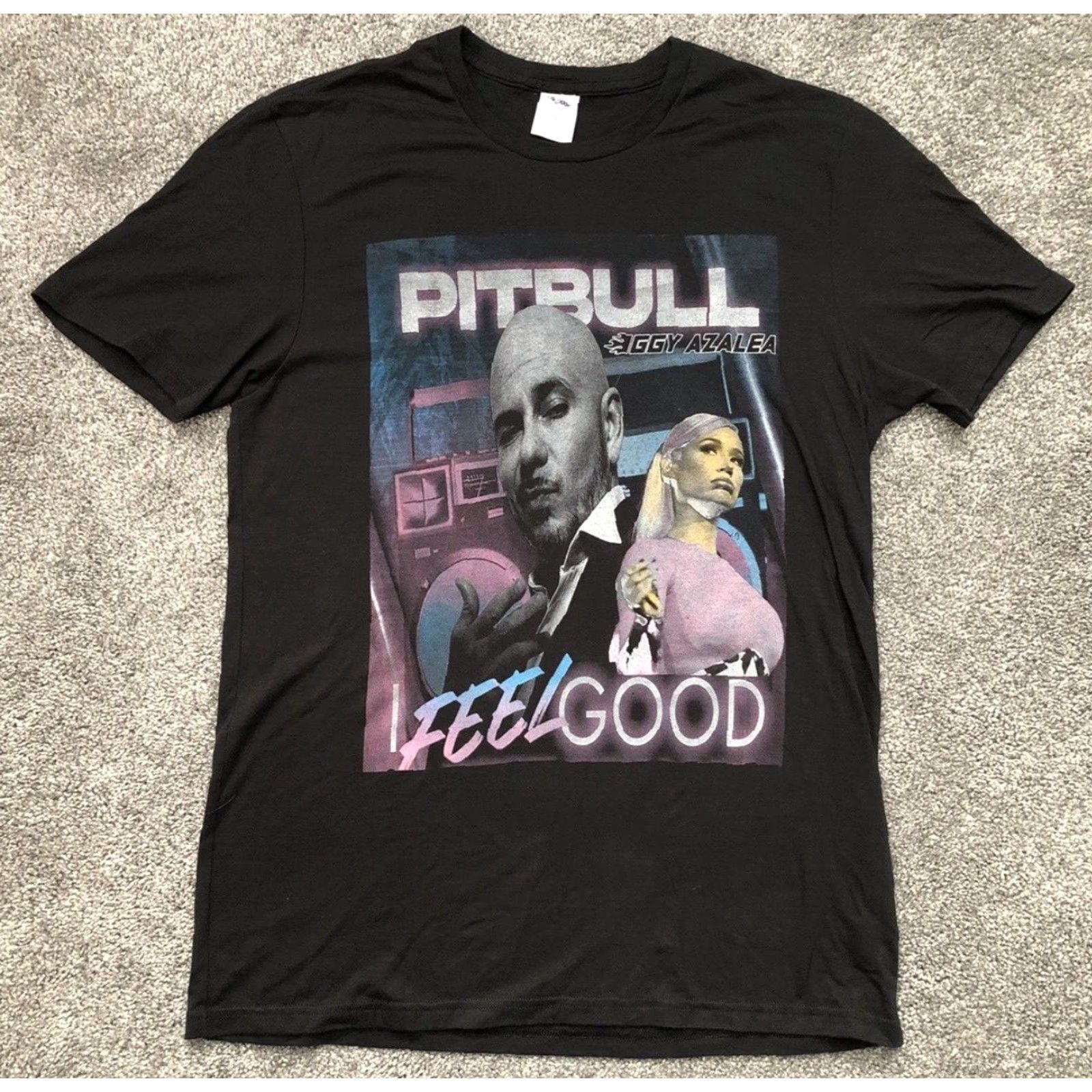Vintage VINTAGE Pitbull Iggy Azalea Feel Good Tour T Shirt Black L Men Short Sleeve Size US L / EU 52-54 / 3 - 2 Thumbnail