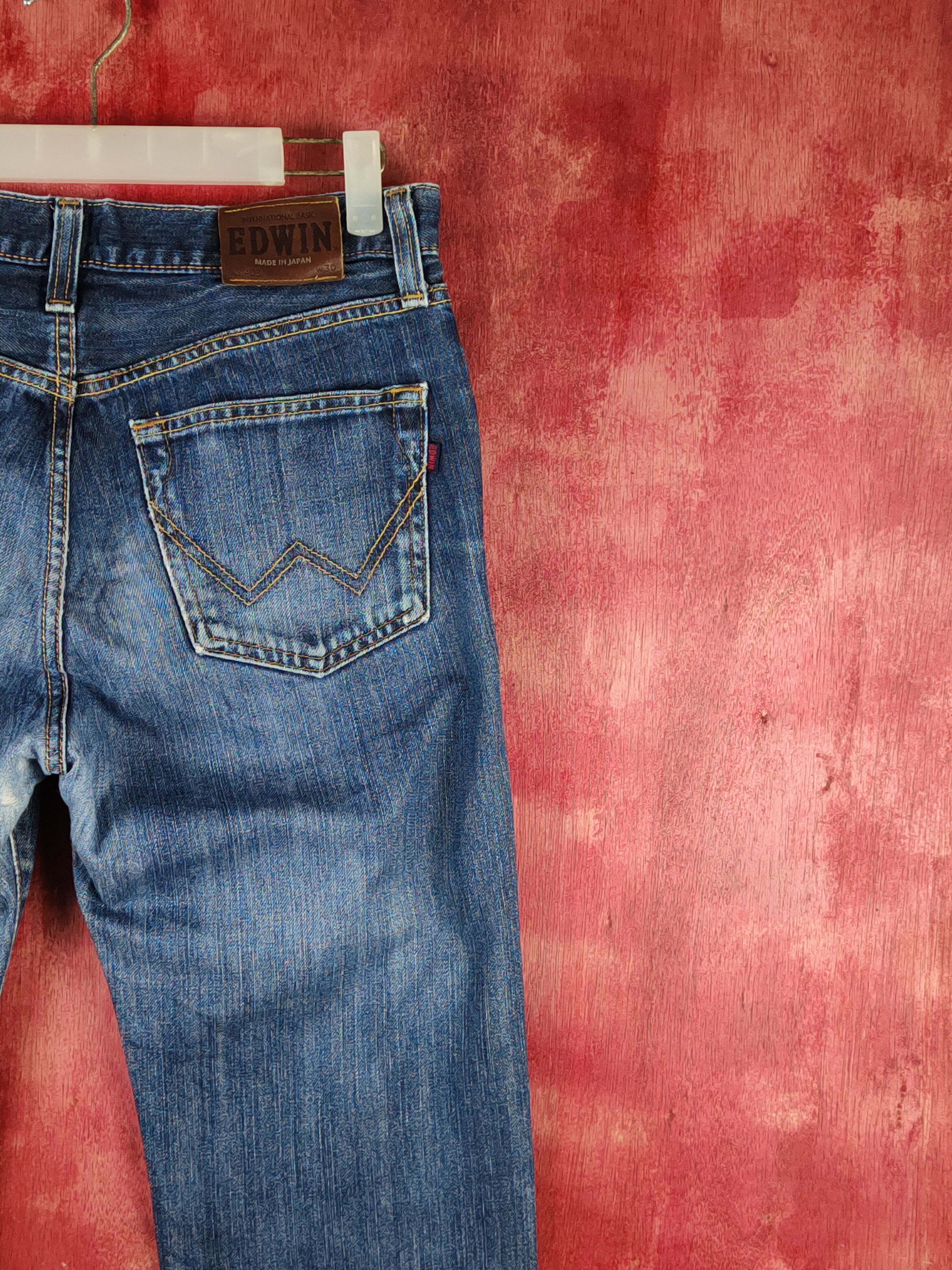 Edwin Edwin Dark Blue Faded Distressed Ripped Jeans #S1632 Size US 31 - 12 Thumbnail
