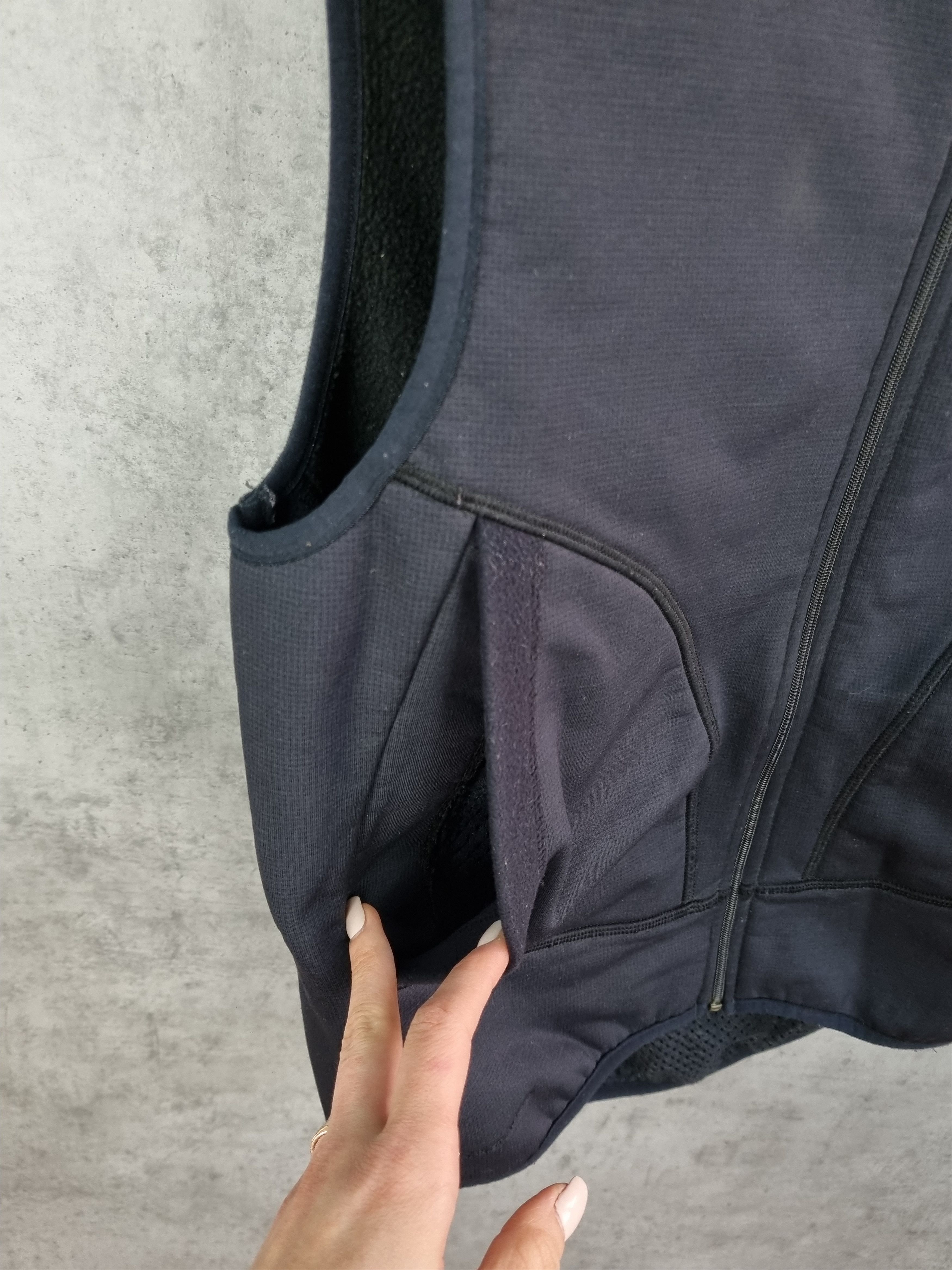 Nike × Nike ACG Nike ACG Polartec Wind Pro Therma Fit Fleece Vest Size US M / EU 48-50 / 2 - 15 Thumbnail