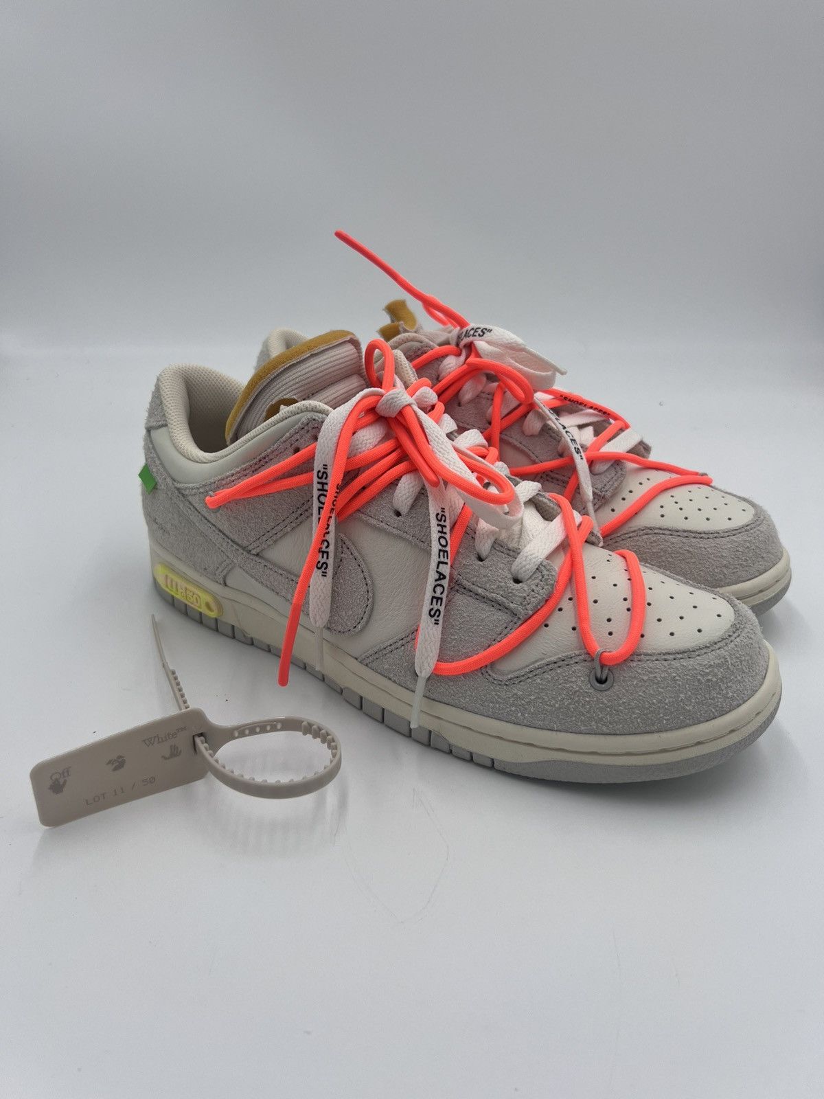 Nike × Off-White Dunk Low Off-White Lot 11 Size US 10 / EU 43 - 1 Thumbnail