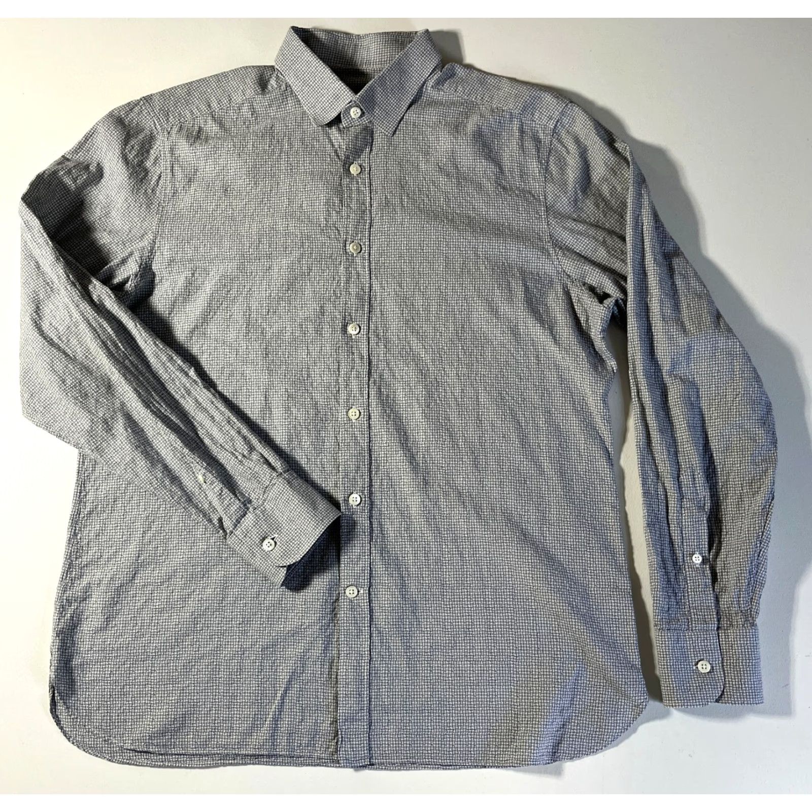 Ermenegildo Zegna VINTAGE Ermenegildo Zegna Silver Line Button-Up Shirt Abstract Diamond Pattern 43/17 Gray White Men's Shirt Mens Button-Up Size US XL / EU 56 / 4 - 4 Thumbnail