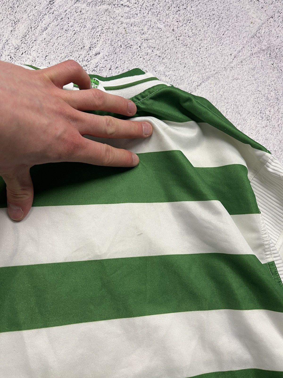Umbro Vintage Umbro Celtic 1999/01 Home Soccer Jersey Long Sleeve Size US M / EU 48-50 / 2 - 15 Thumbnail