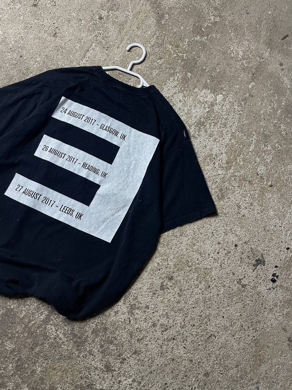 Eminem Vintage Eminem 2017 Tour Tee T-Shirt Big Logo Size US L / EU 52-54 / 3 - 7 Thumbnail