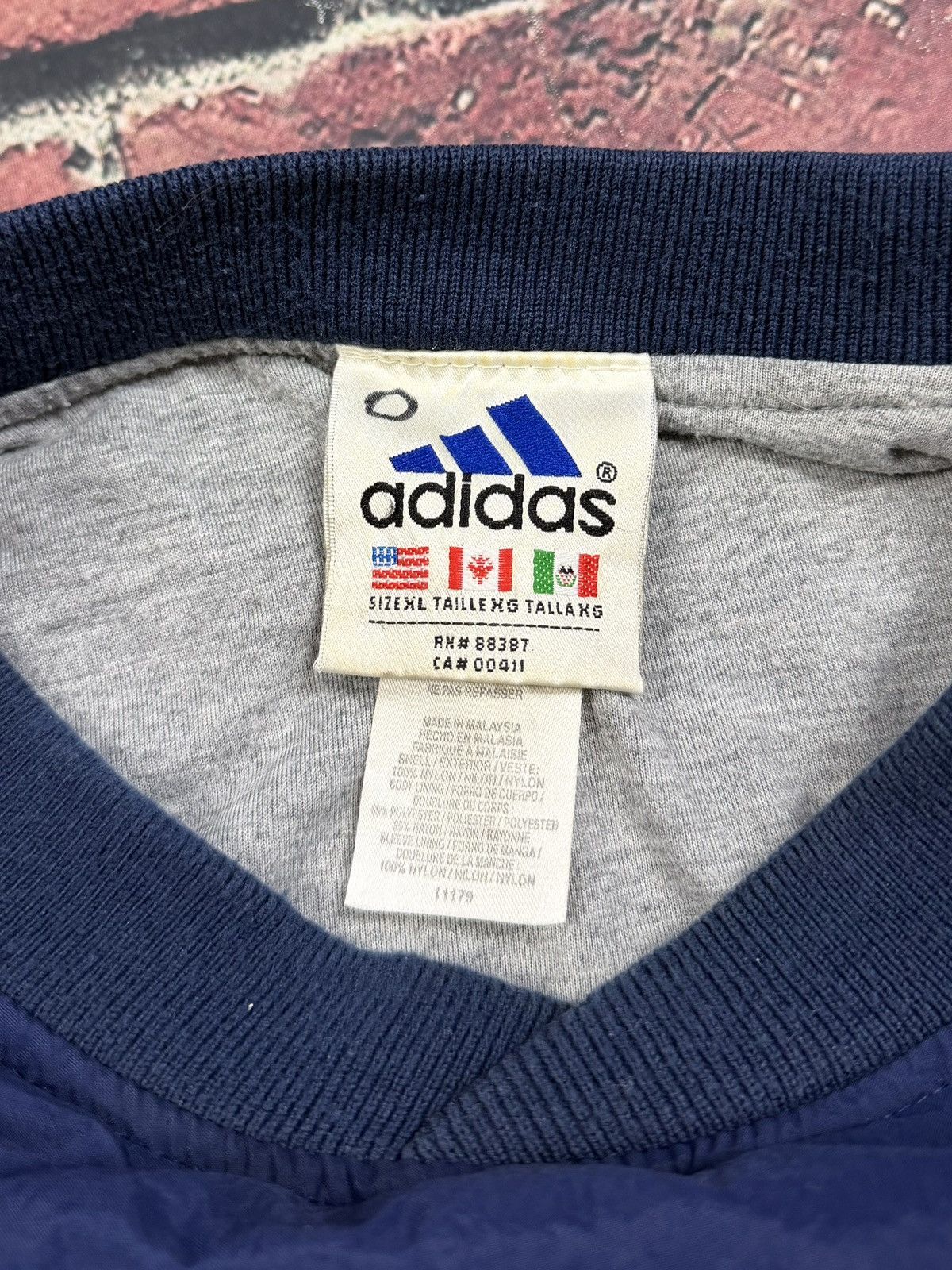 Adidas Vintage Adidas Pullover Jacket Windbreaker Lined 3 Stripe Size US XL / EU 56 / 4 - 9 Thumbnail