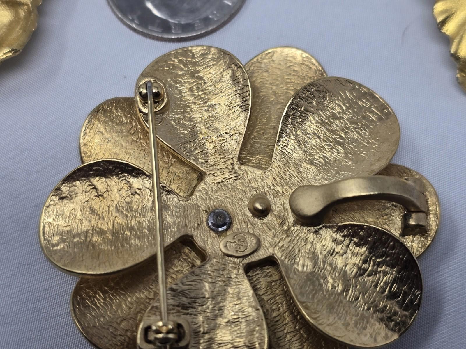 Anthony Vaccarello Gold-Tone Floral Jewelry– Bracelet, Brooch & Signed Earrings Size ONE SIZE - 8 Thumbnail