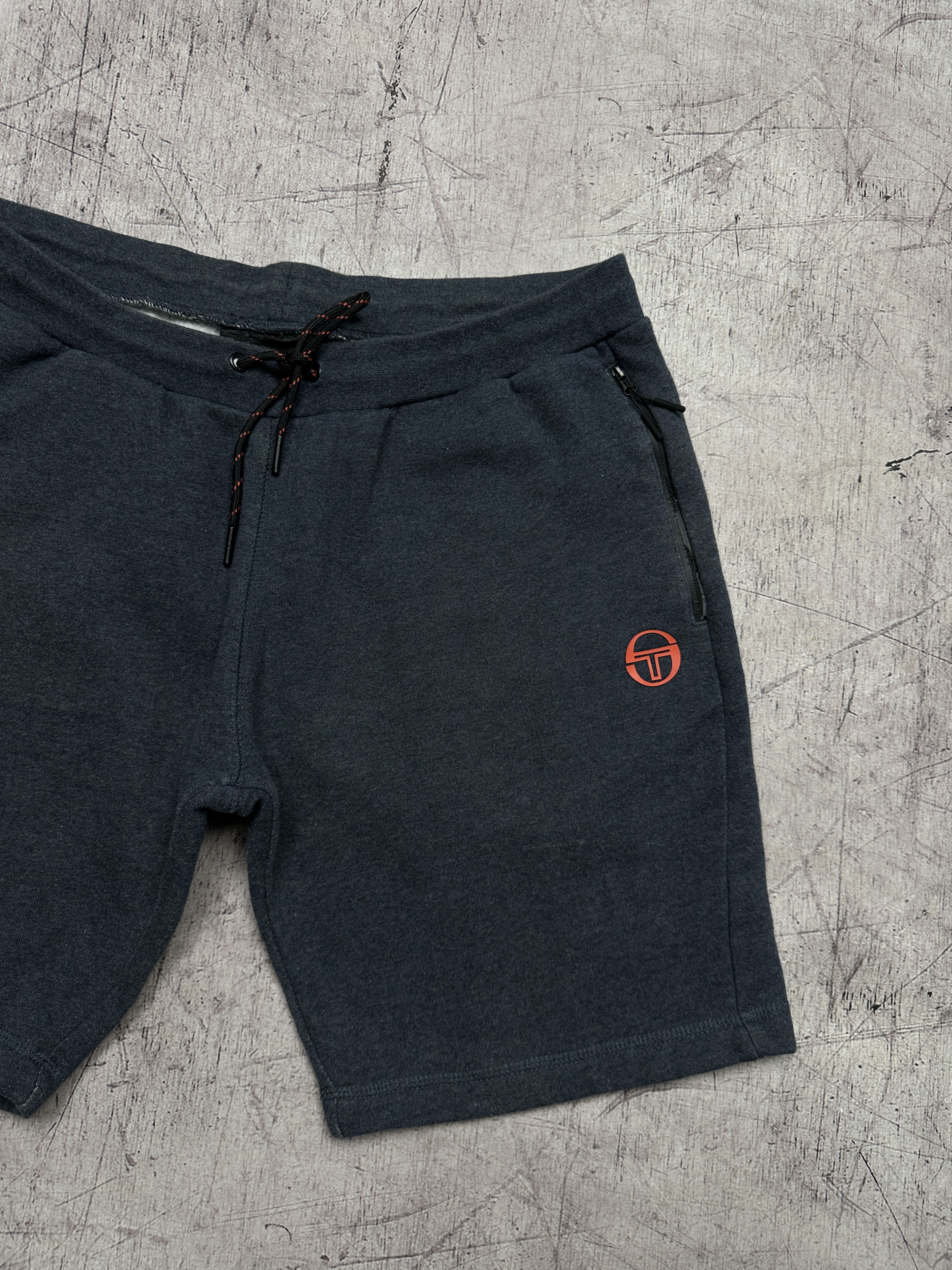 Sergio Tacchini Sergio Tacchini Mens Sweatshorts Shorts Size US 34 / EU 50 - 2 Thumbnail
