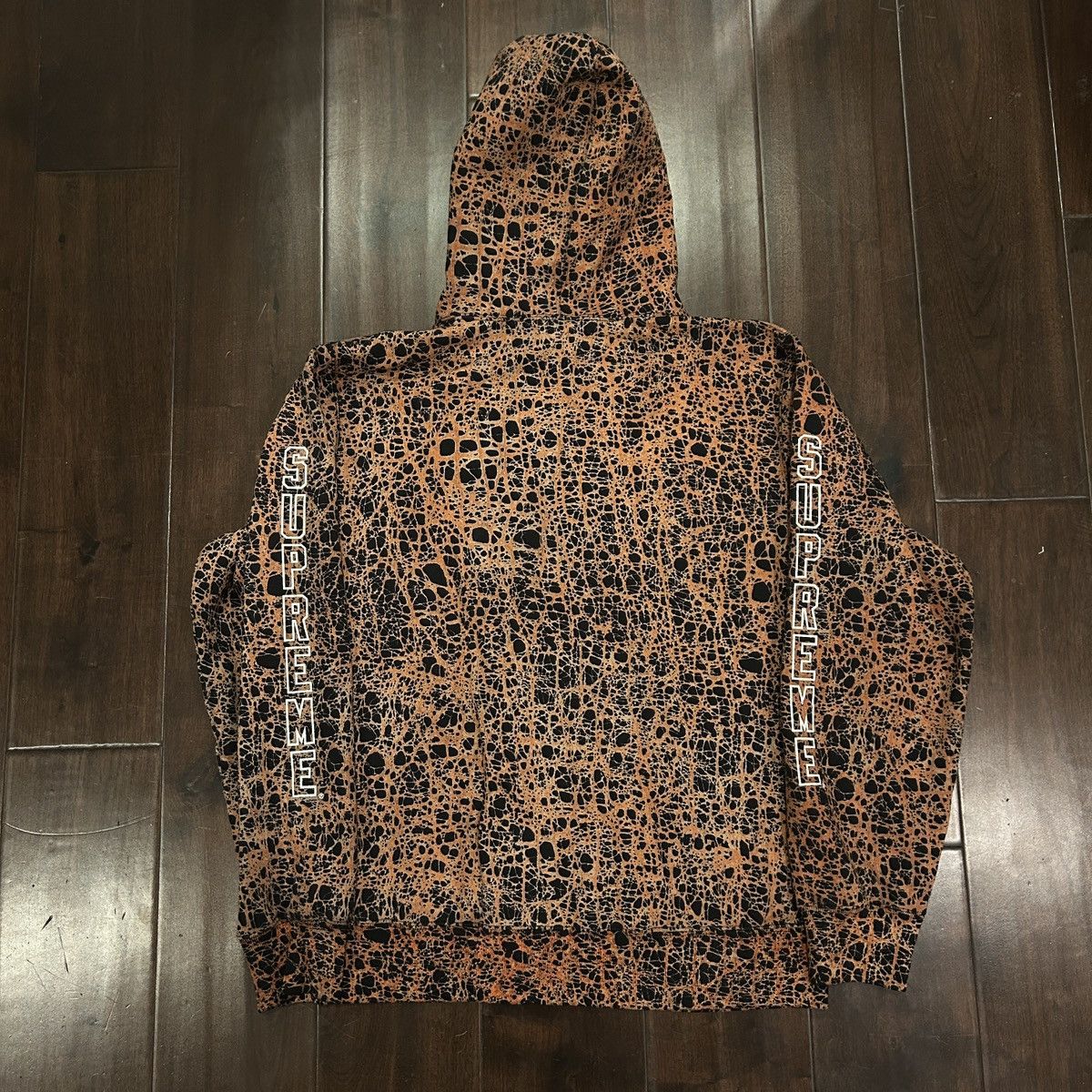 Supreme Supreme SS19 Orange Marble Hoodie Size M Size US M / EU 48-50 / 2 - 7 Thumbnail