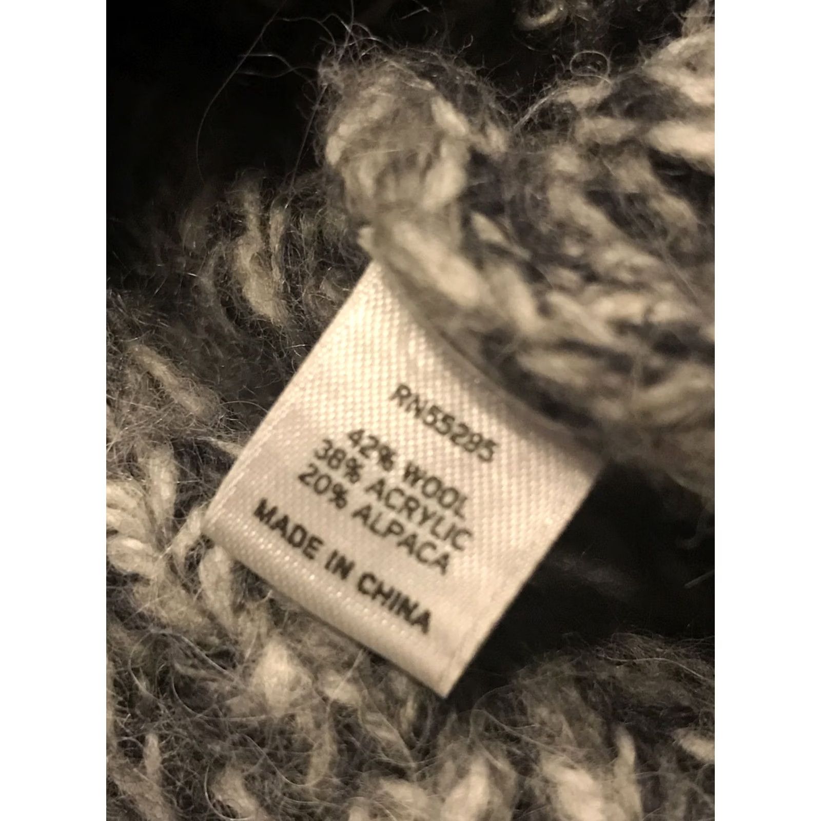 Express Express Cardigan Sweater Womens Crochet Wool Blend Gray B20 L Sleeveless V-Neck Cap Sleeve Pockets Size L / US 10 / IT 46 - 3 Thumbnail