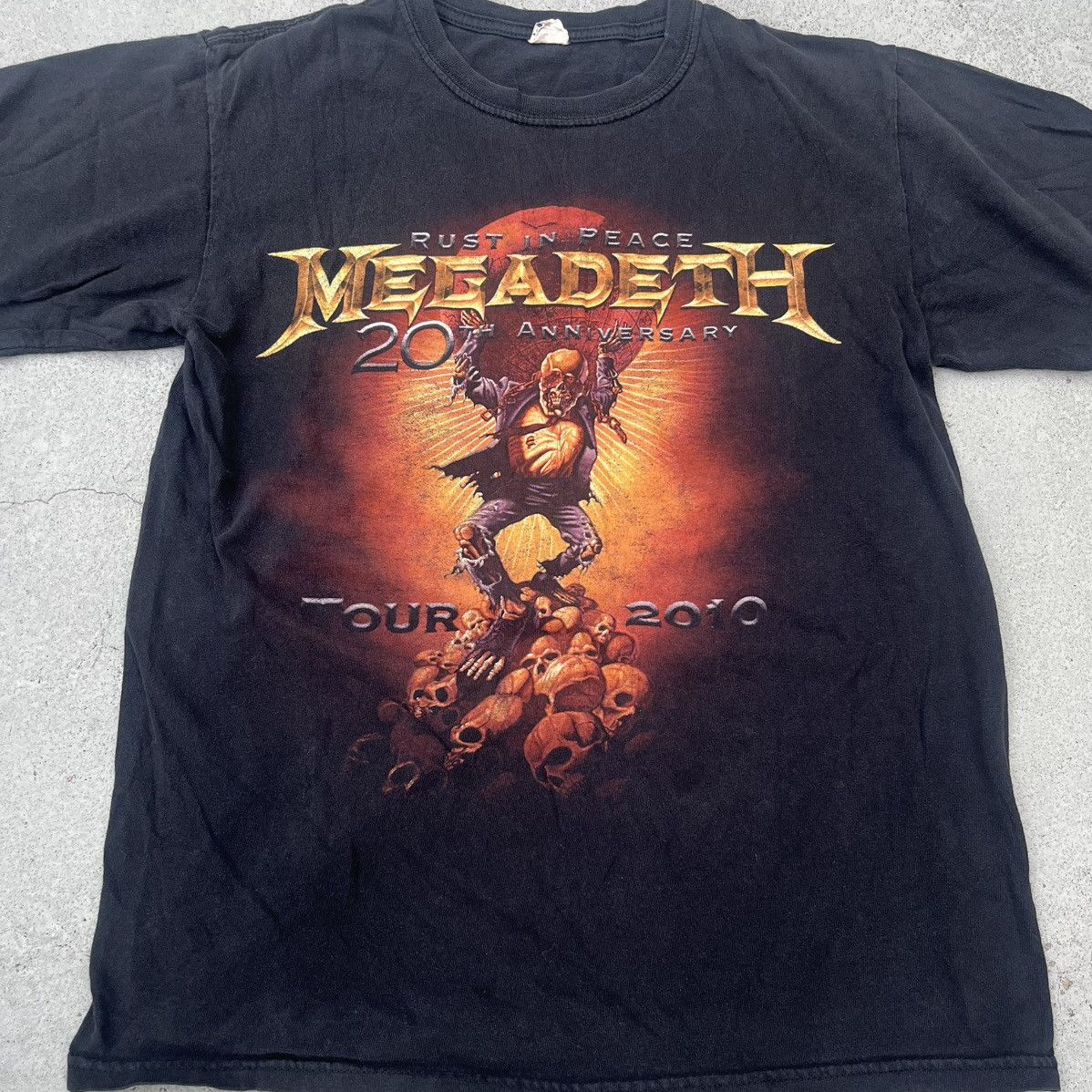 Megadeth Vintage 2010 Megadeth Rust in Peace Tee Anniversary Tour Size US M / EU 48-50 / 2 - 1 Thumbnail