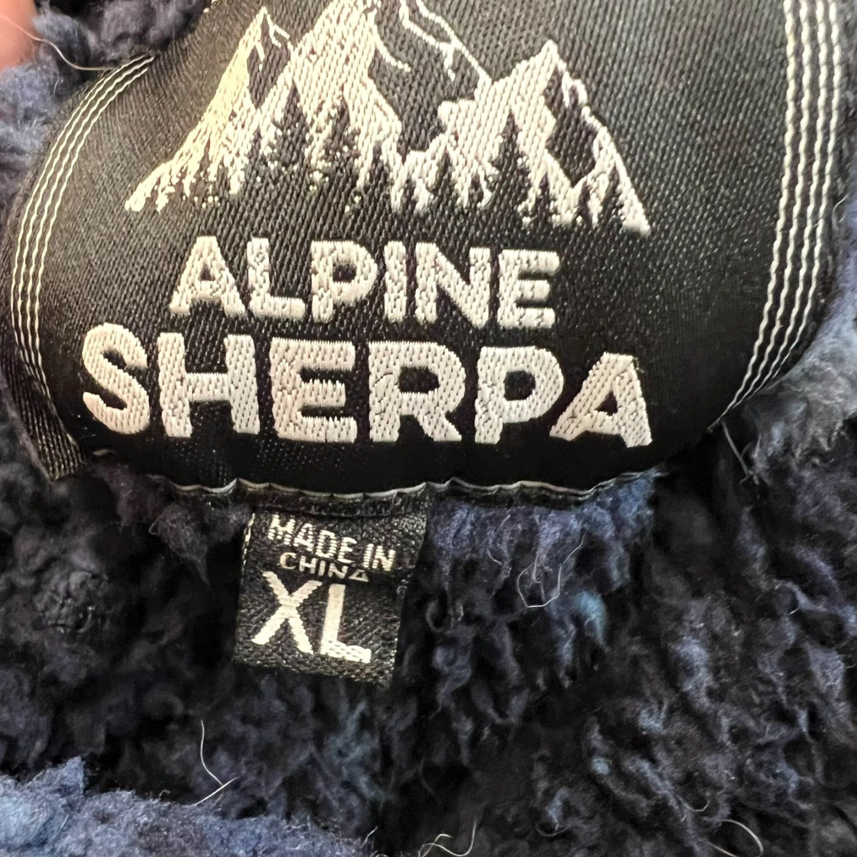 Vintage Nike Shirt Alpine Sherpa 1/4 Zip Pockets Pullover Sweatshirt Mens XL Blue Geometric Pattern Classic Outdoor 60s Decade College Mens Size US XL / EU 56 / 4 - 6 Thumbnail