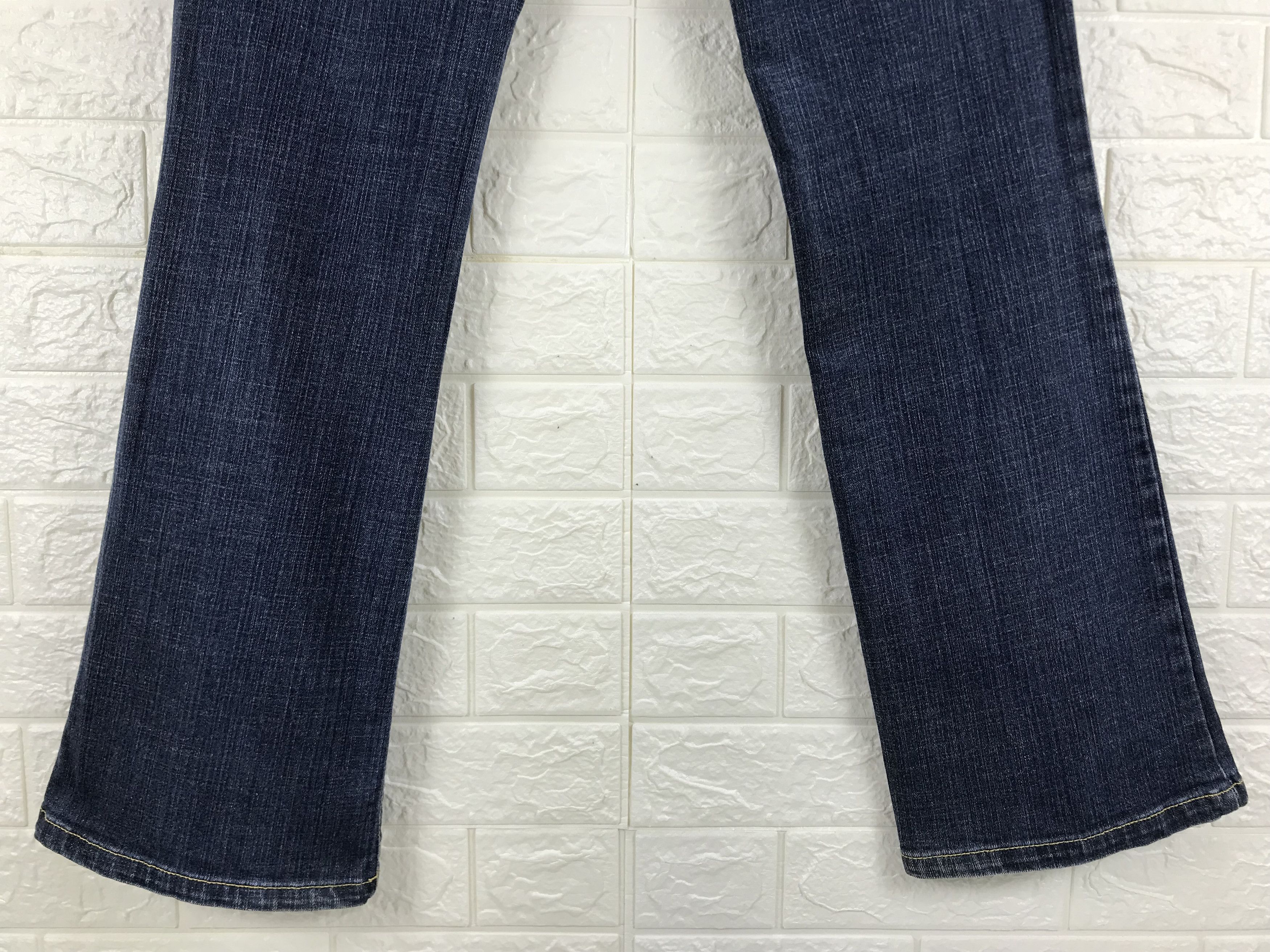 Southpole Vintage Southpole Embroidered Flare Jeans Size 30" / US 8 / IT 44 - 8 Thumbnail