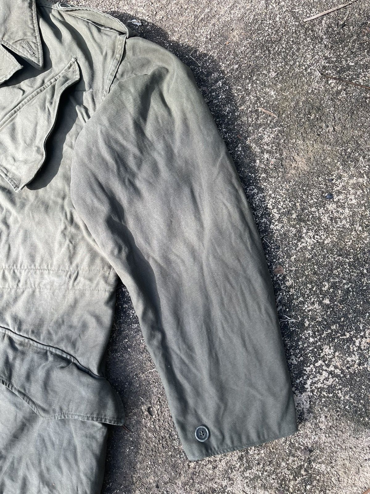 Vintage Vintage German Military M-65 Field Jacket (Faded Olive) Size US XL / EU 56 / 4 - 6 Thumbnail