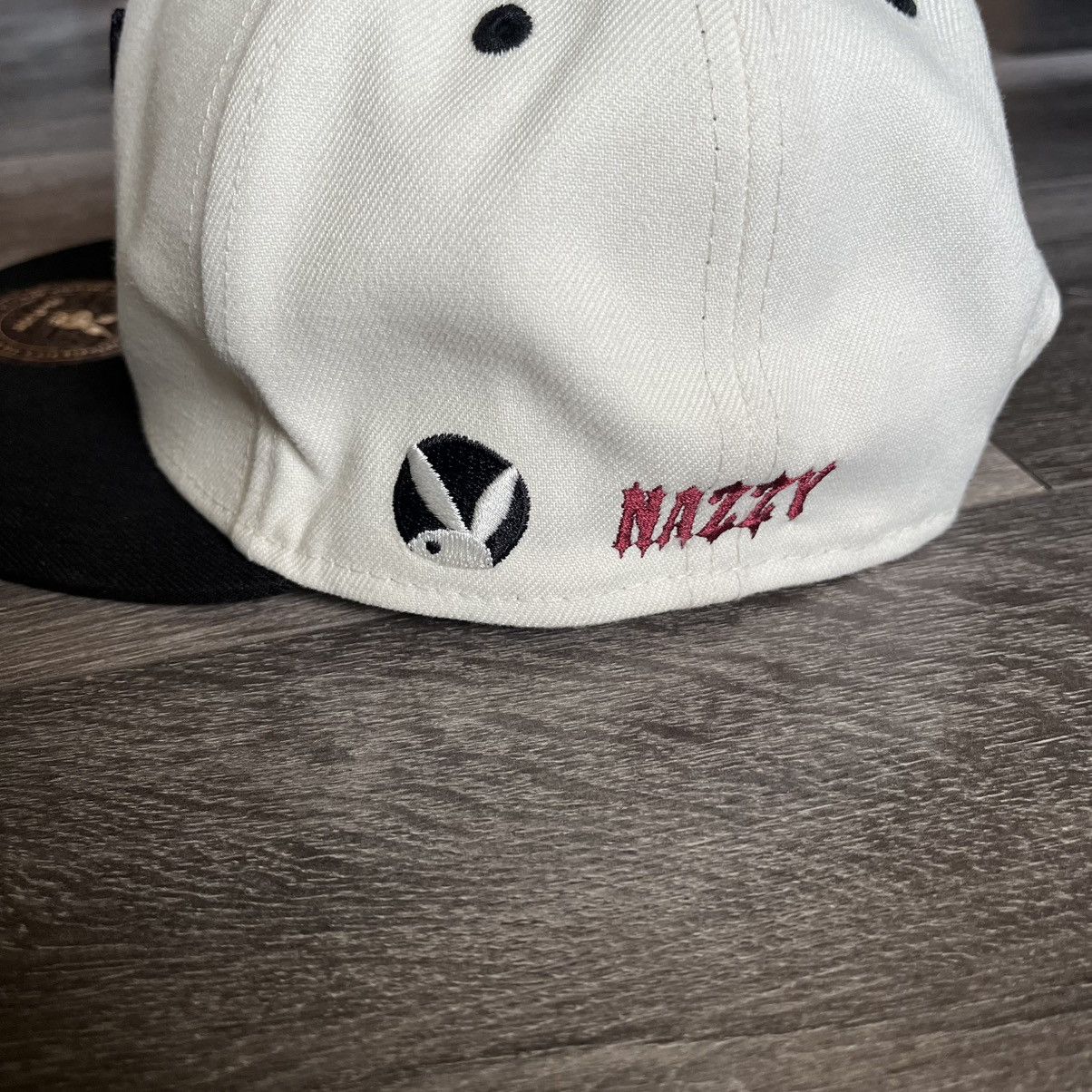 Playboy Playboy x Lids Nazzy Logo Snapback Flat Brim Hat Size ONE SIZE - 4 Thumbnail