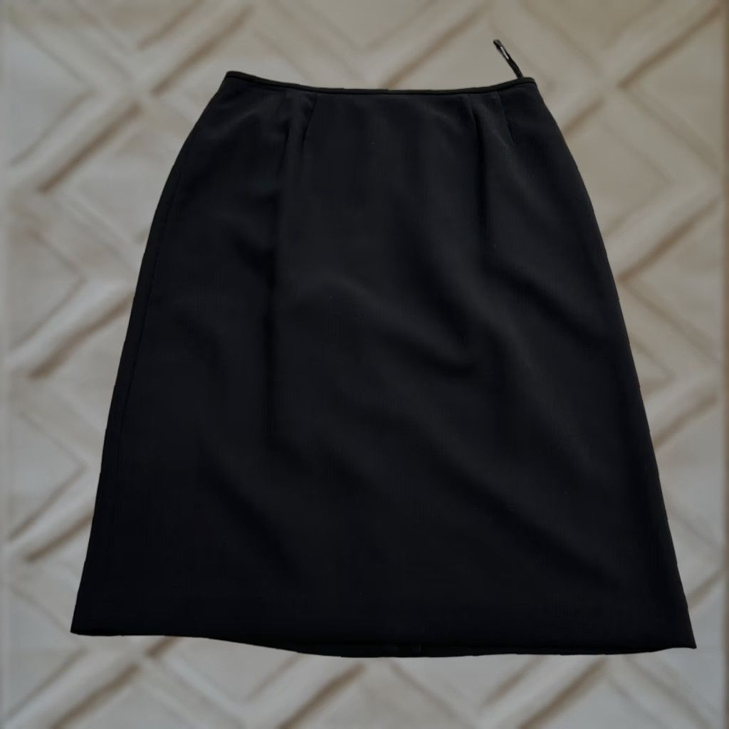 Vintage Le Suit Black Skirt Midi Pencil Womens 12 Zip Back Slit Workwear Office 26in Polyester Dry Clean Only Size 34" / US 12 / IT 48 - 1 Thumbnail
