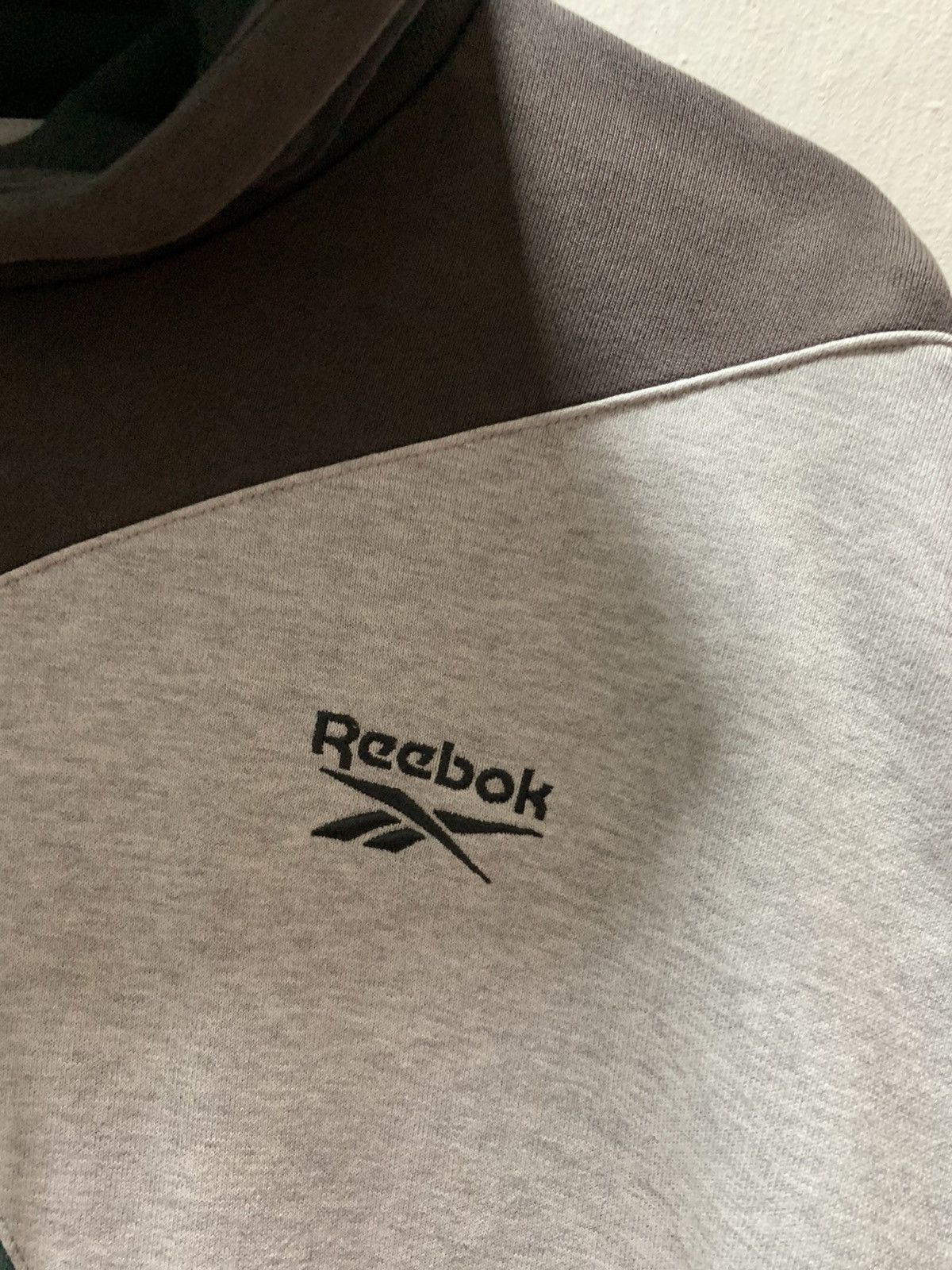 Reebok Vintage Reebok Hoodie Size M Gray Size US M / EU 48-50 / 2 - 2 Thumbnail