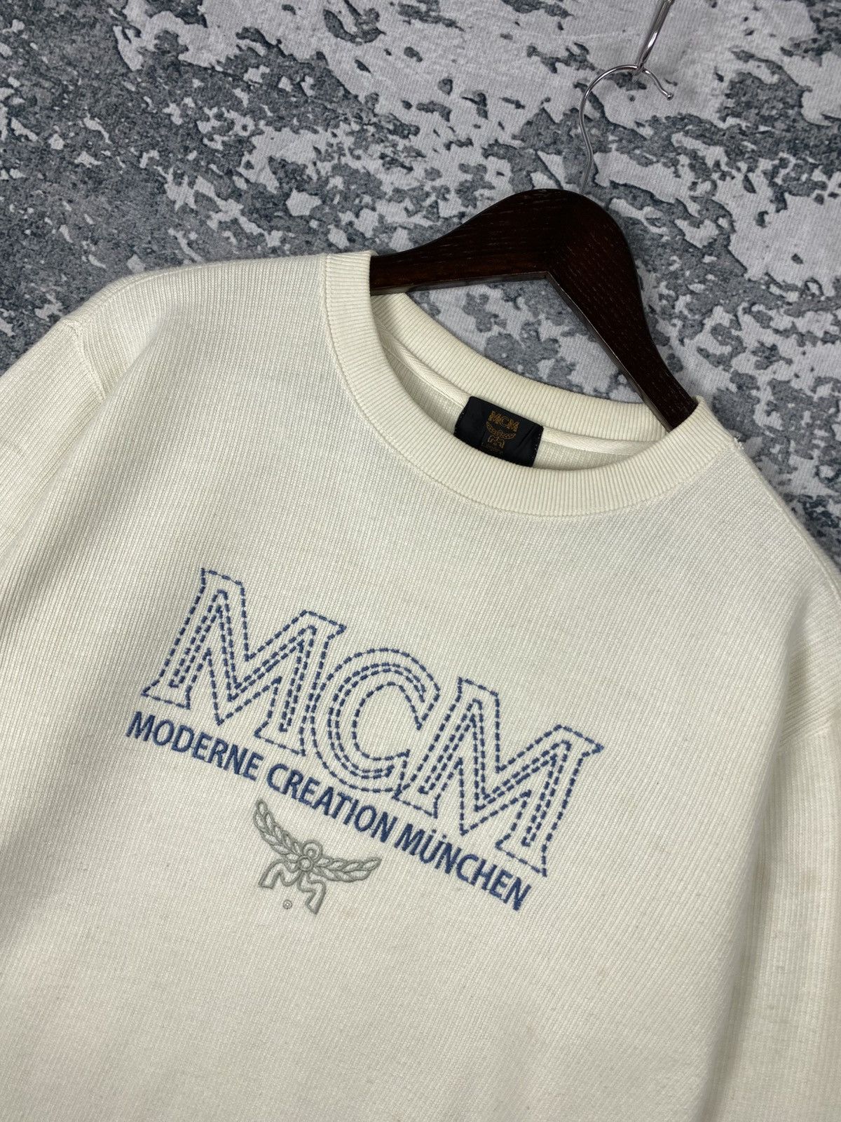 MCM Vintage MCM Big Logo Crewneck Sweatshirts Size US M / EU 48-50 / 2 - 2 Thumbnail