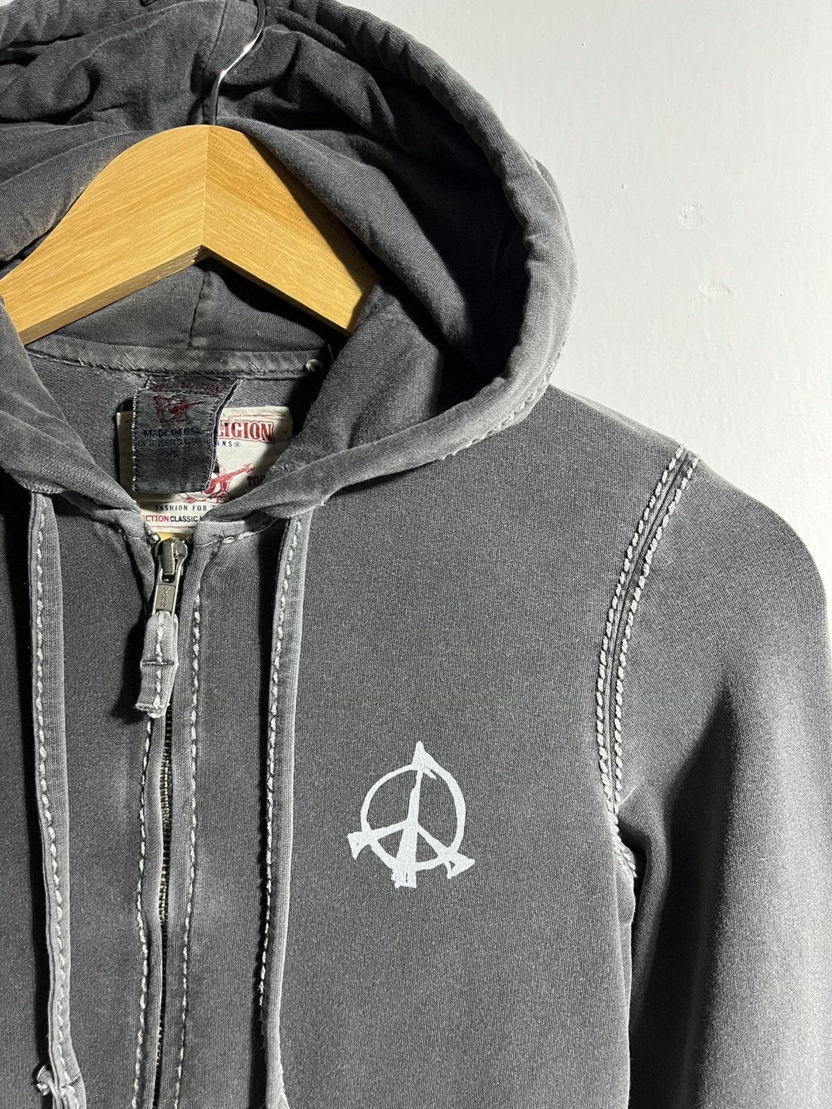True Religion True Religion I6W9 Punk Seditionaries Hoodie Size XS / US 0-2 / IT 36-38 - 3 Thumbnail