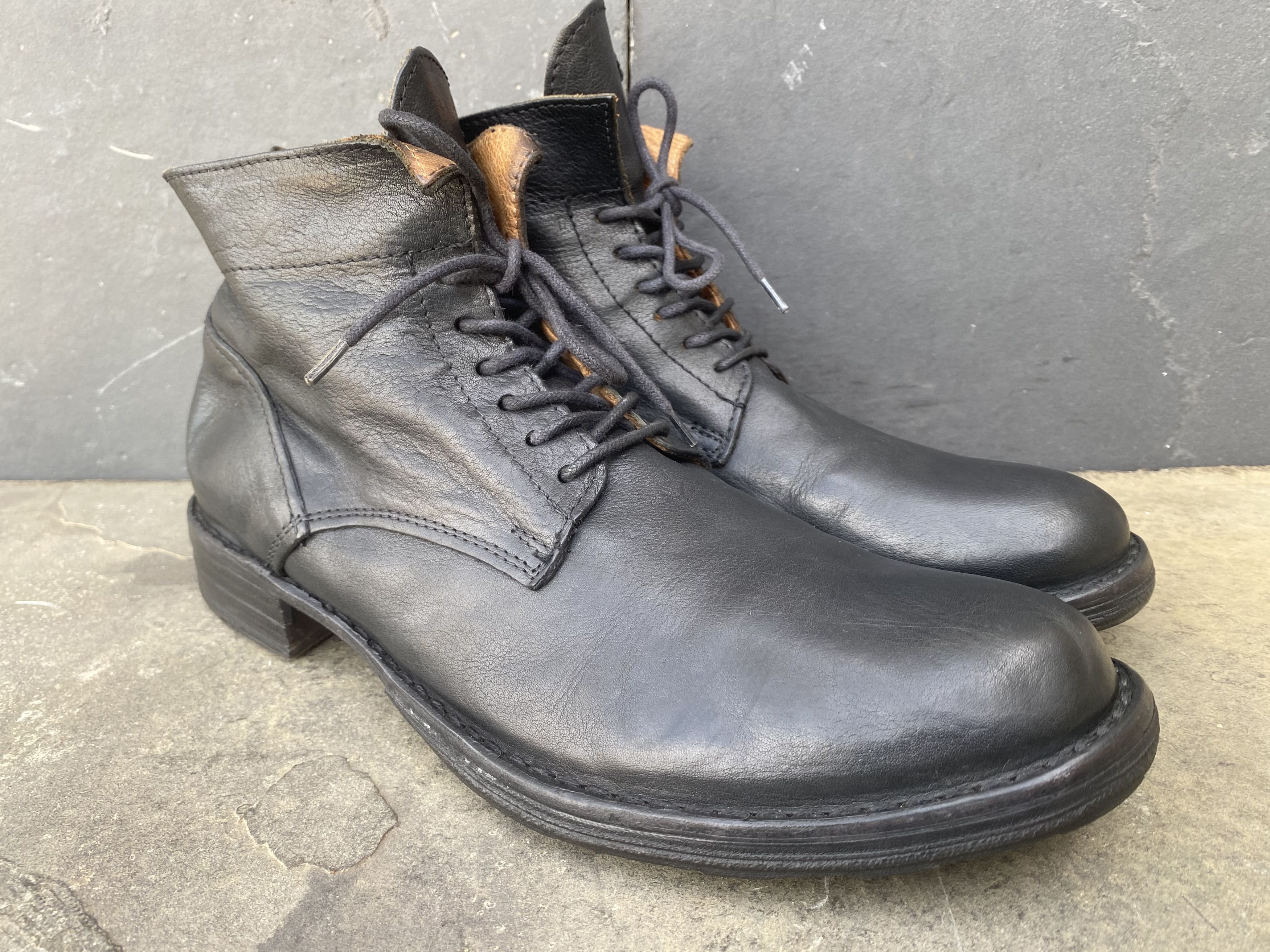 image of Fiorentini Baker Fiorentini + Baker Eternity Chukka Ankle Boots Lace-Up in Black, Men's (Size 7)