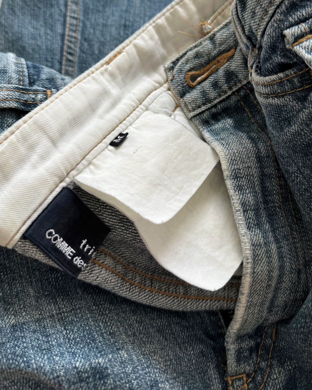 Tricot Comme des Garcons VINTAGE tricot COMME des GARÇONS Denim Skirt Size 28" / US 6 / IT 42 - 8 Thumbnail