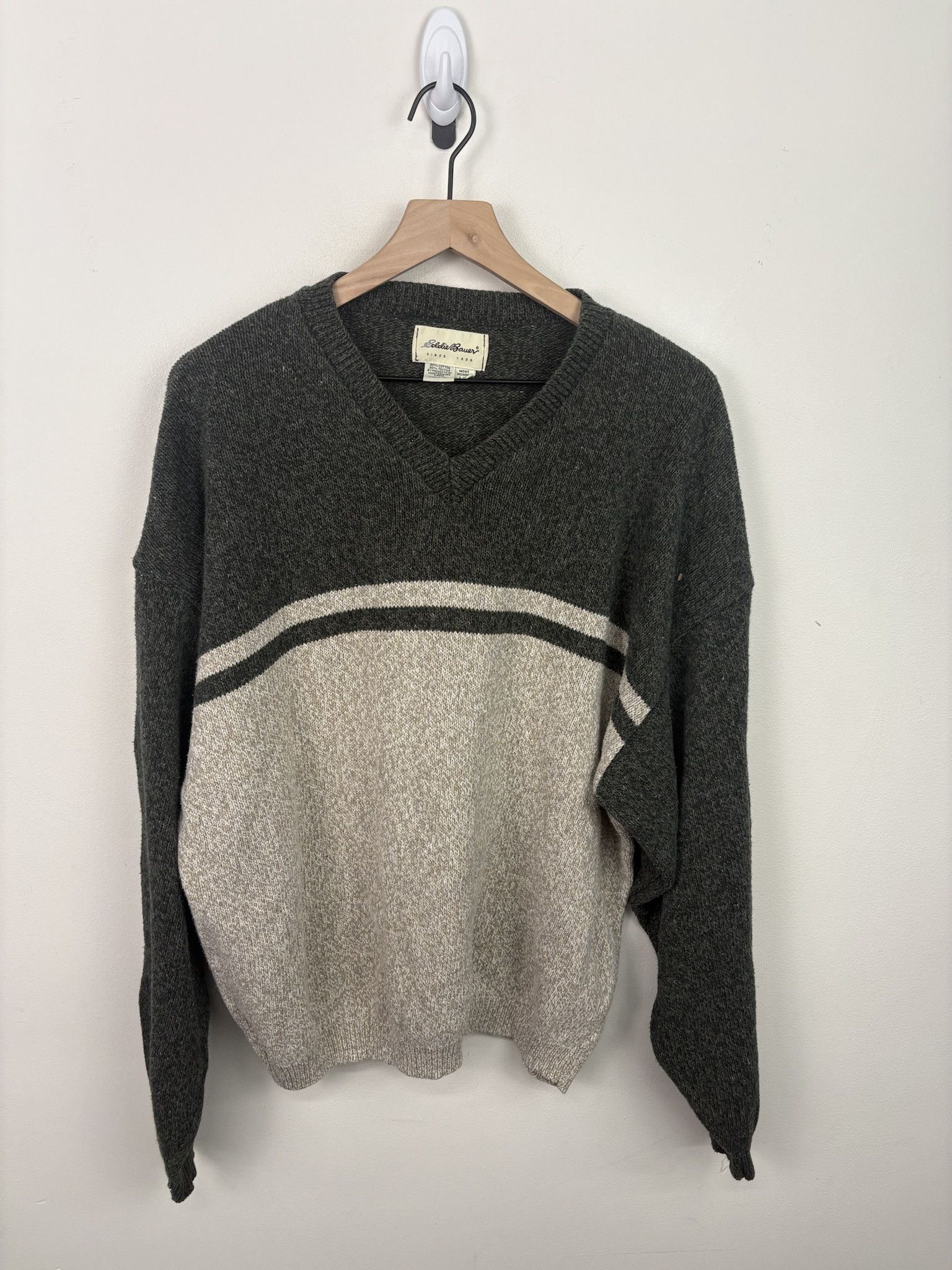 Other Vintage Knit Fleece Eddie Bauer V Neck Two Tone Cardigan Size US L / EU 52-54 / 3 - 1 Thumbnail