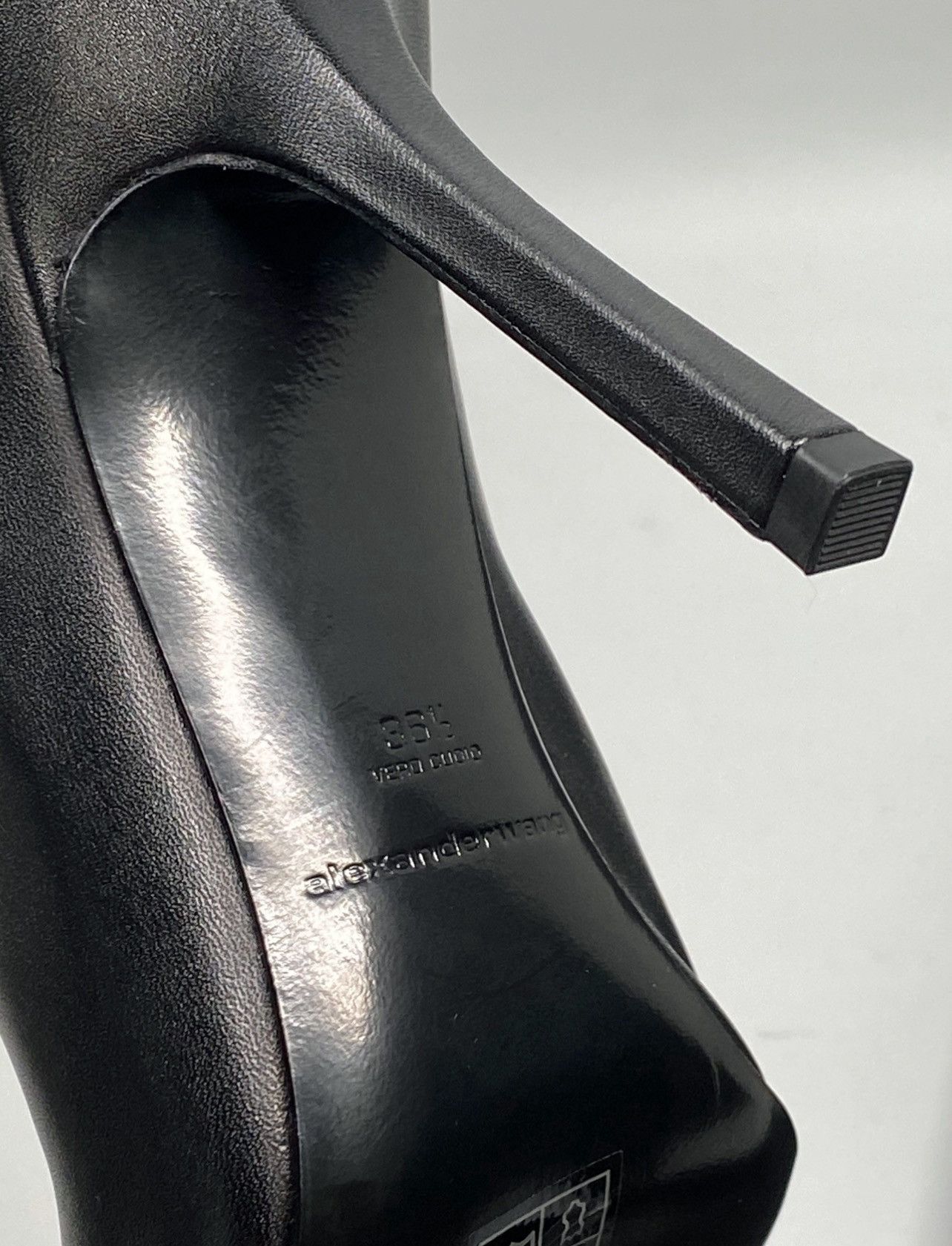 Alexander Wang Alexander Wang leather heeled knee-high boots size 36.5 Size US 6.5 / IT 36.5 - 15 Thumbnail