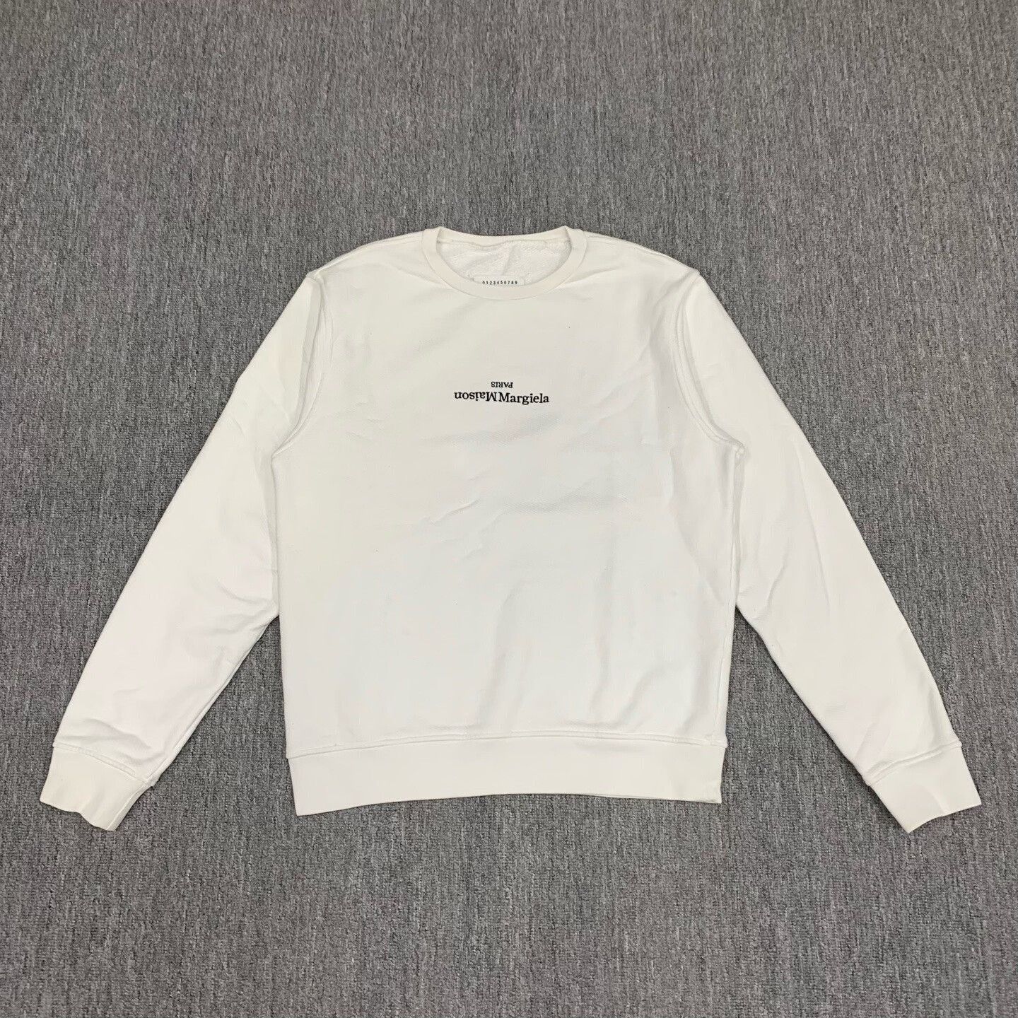 Maison Margiela maison margiela white embroidered logo sweatshirt Size US L / EU 52-54 / 3 - 1 Thumbnail