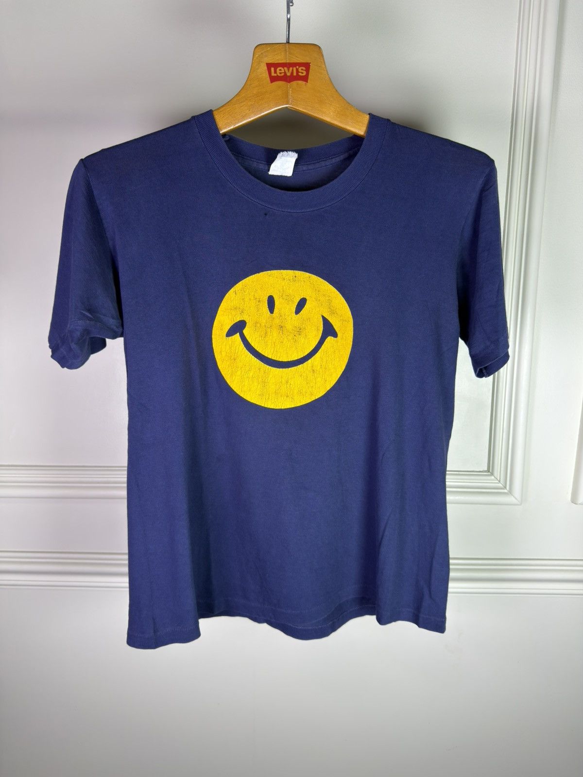 Vintage *RARE* VINTAGE 1960s 60s SMILEY FACE VELVA SHEEN TEE Size US L / EU 52-54 / 3 - 8 Thumbnail