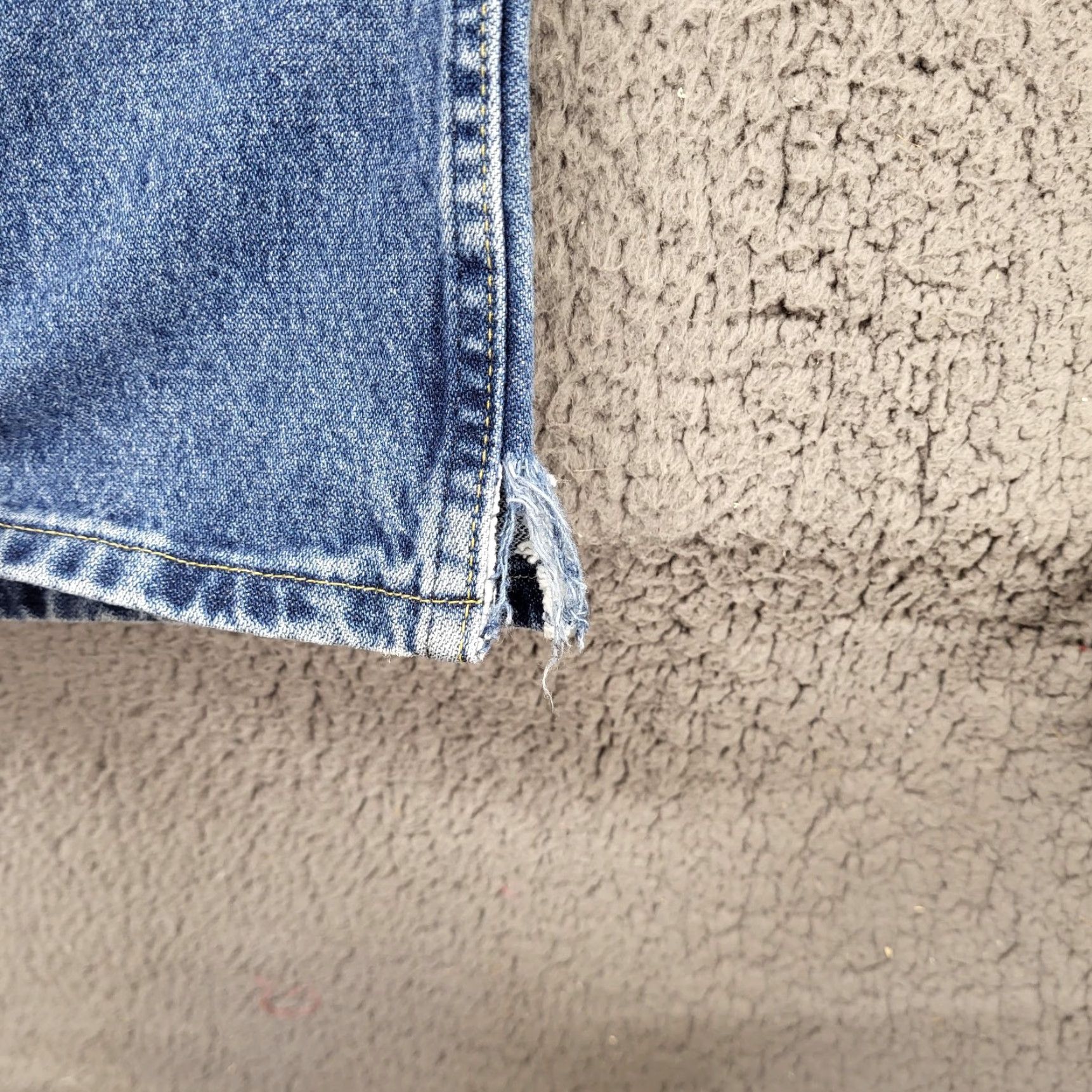 Wrangler Wrangler George Strait Jeans Men’s 35x34 Blue Original Fit Western #13MGBHD Jeans Men’s Regular 35x34 Blue Western Cowboy George Strait Collection Size US 35 - 6 Thumbnail