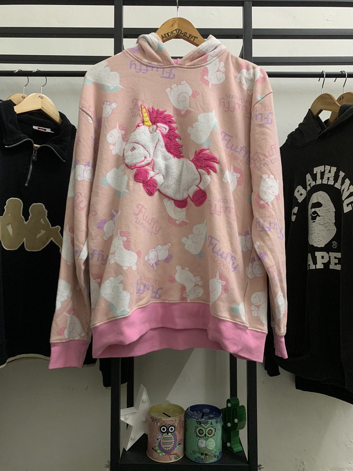 Cartoon Network × Japanese Brand × Universal Studios DESPICABLE ME : AGNES’ UNICORN BIG LOGO HOODIE Size US L / EU 52-54 / 3 - 1 Thumbnail