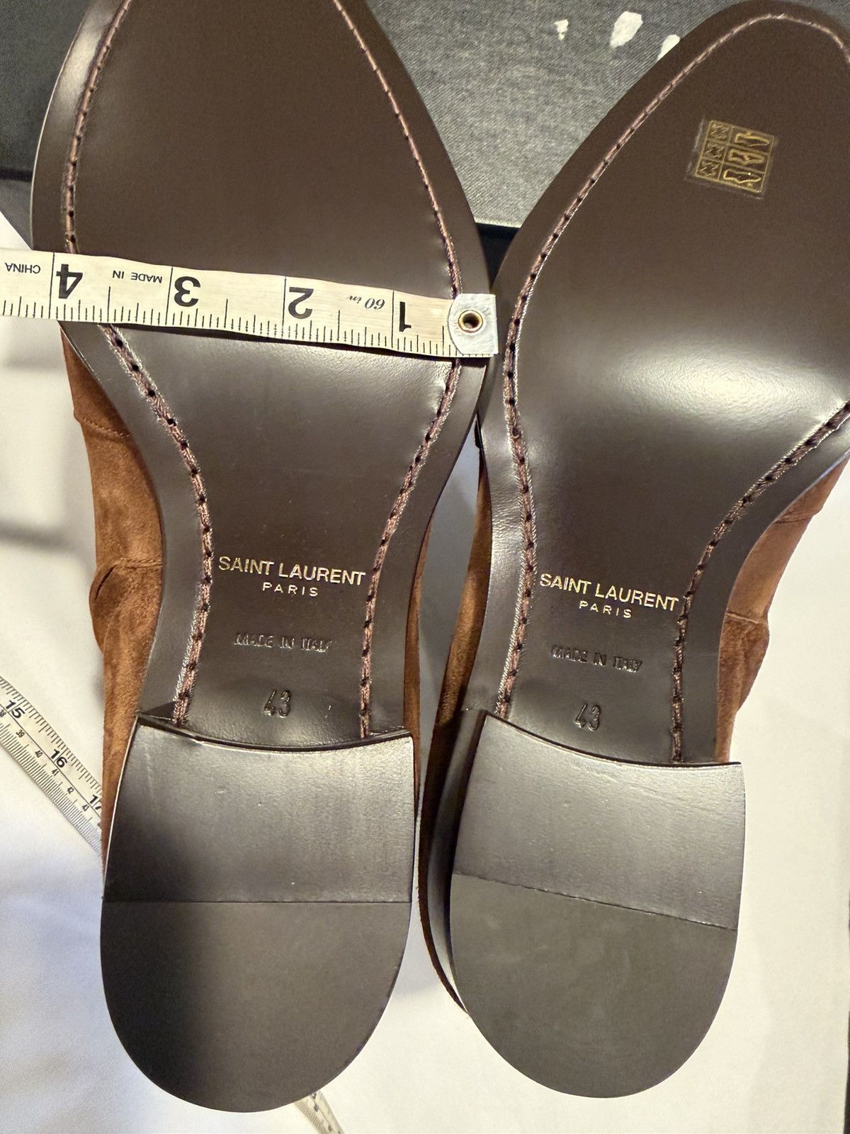 Saint Laurent Paris Saint laurent mens suede boots 43/10. $1250 Size US 10 / EU 43 - 9 Thumbnail
