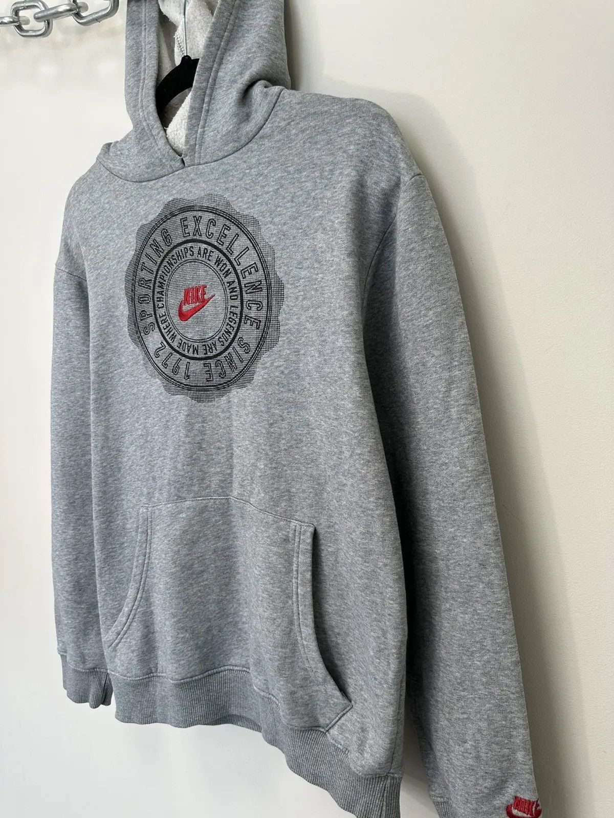 Nike × Vintage Vintage Nike Y2K Big Logo Retro Hype Gray Hoodie Size US S / EU 44-46 / 1 - 3 Thumbnail