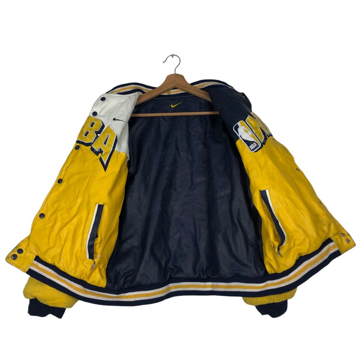 NBA 🔥VINTAGE REVERSIBLE BOMBER JACKET NIKE NBA TEAM BIG LOGO Size US XL / EU 56 / 4 - 16 Thumbnail